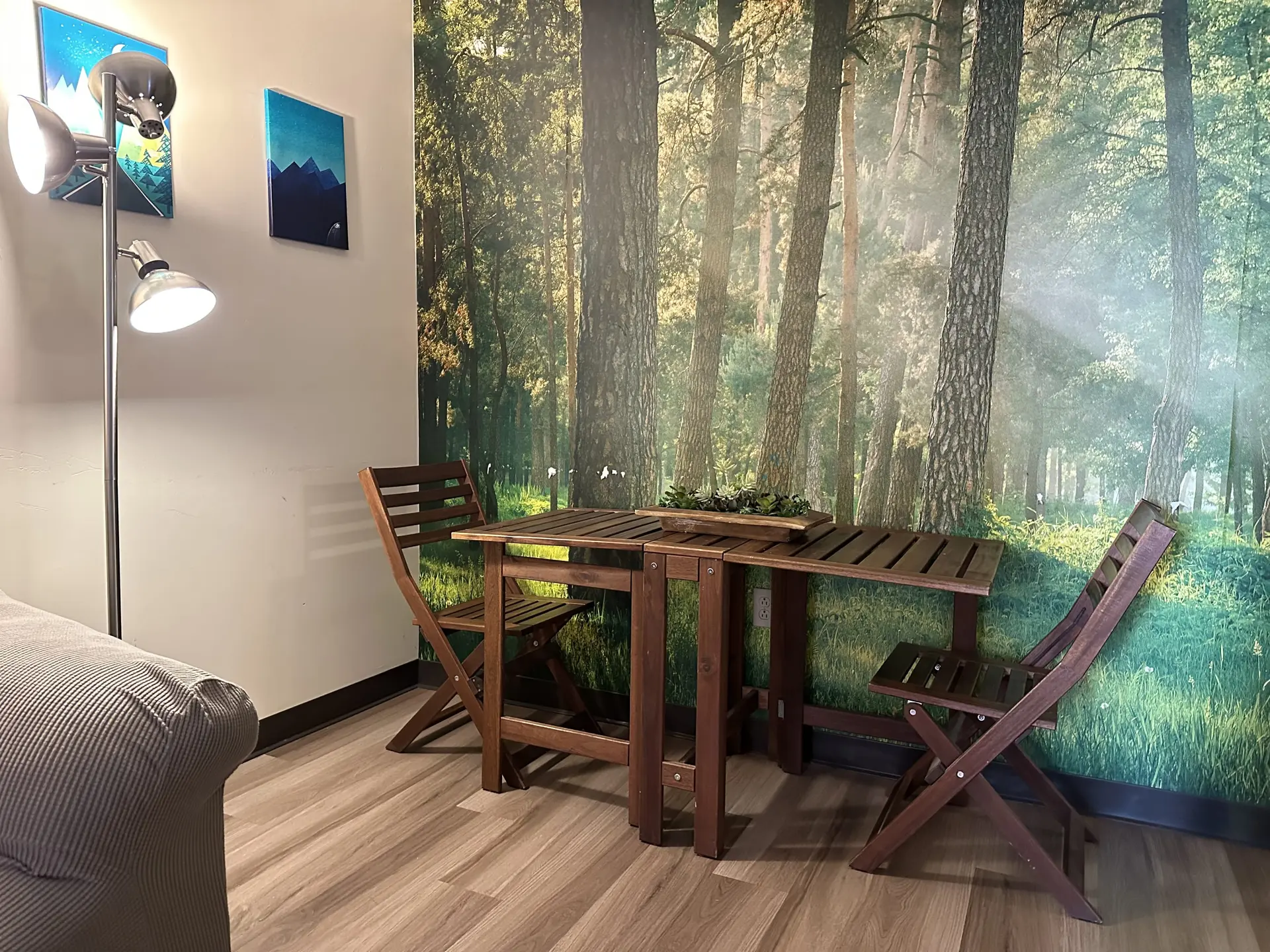 Downtown Apt | Walk to PPG, Conv. Center & more