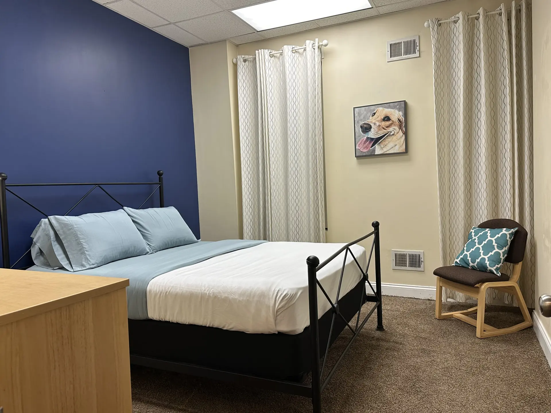 City Sights | 2 Queen Beds | Downtown Apt