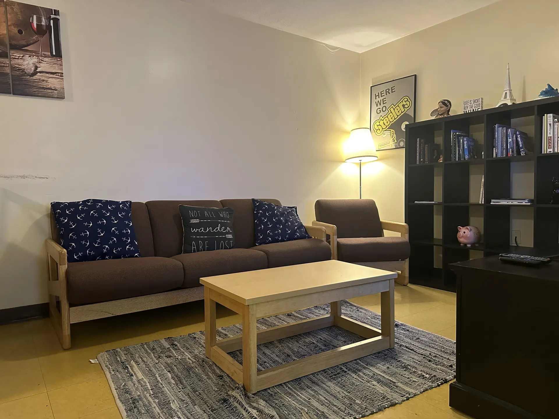 2Bedroom 2Bathroom Apt | Downtown | Walk Anywhere!