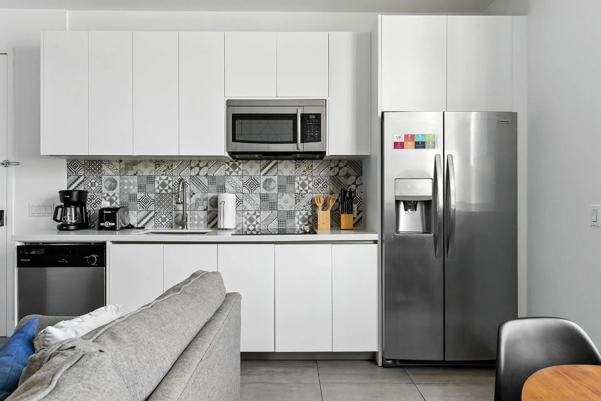 South Beach Oasis, Stylish 2-Bed Retreat