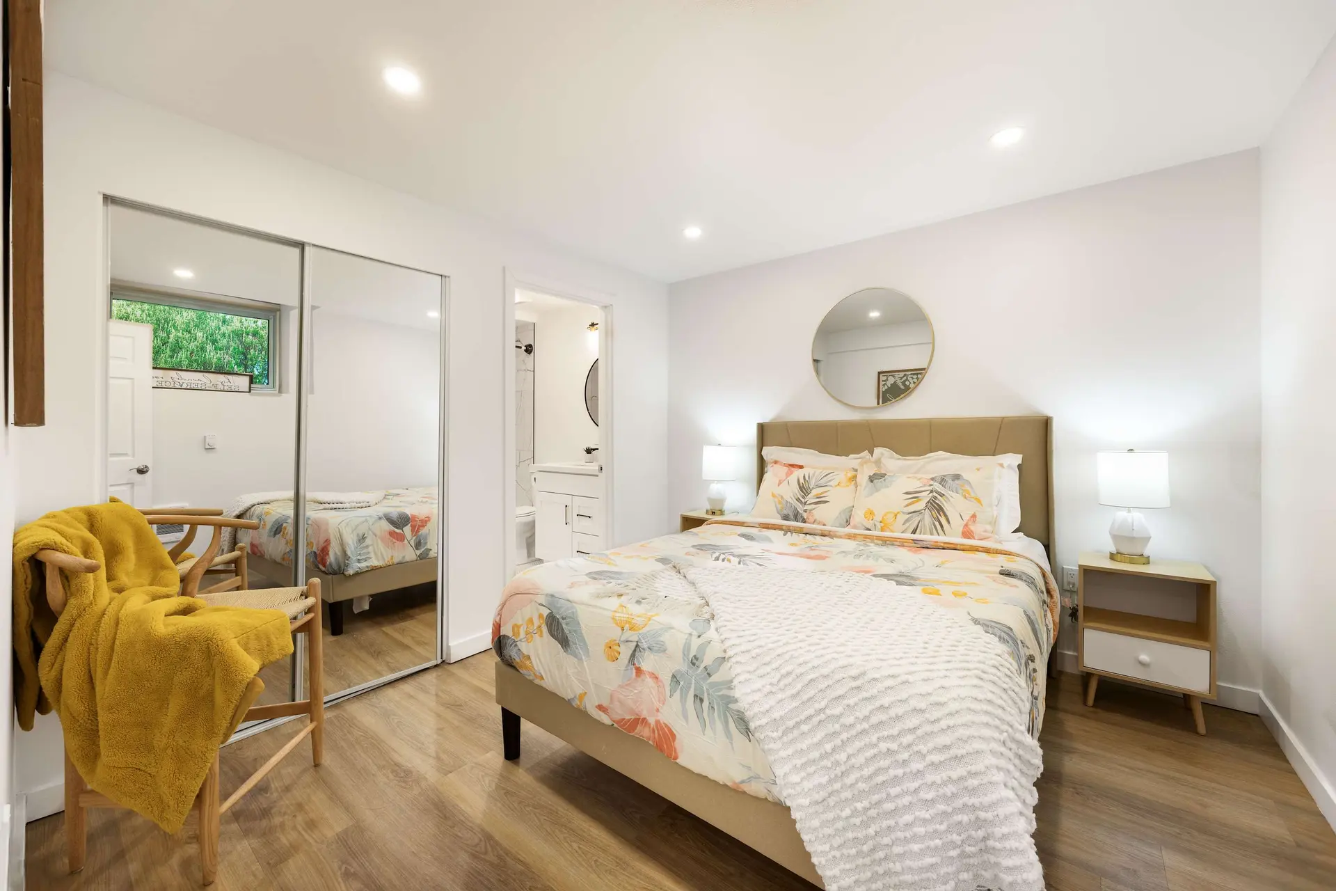 Brand New 1BR Designer's Oasis 1min to I-5 | Costo