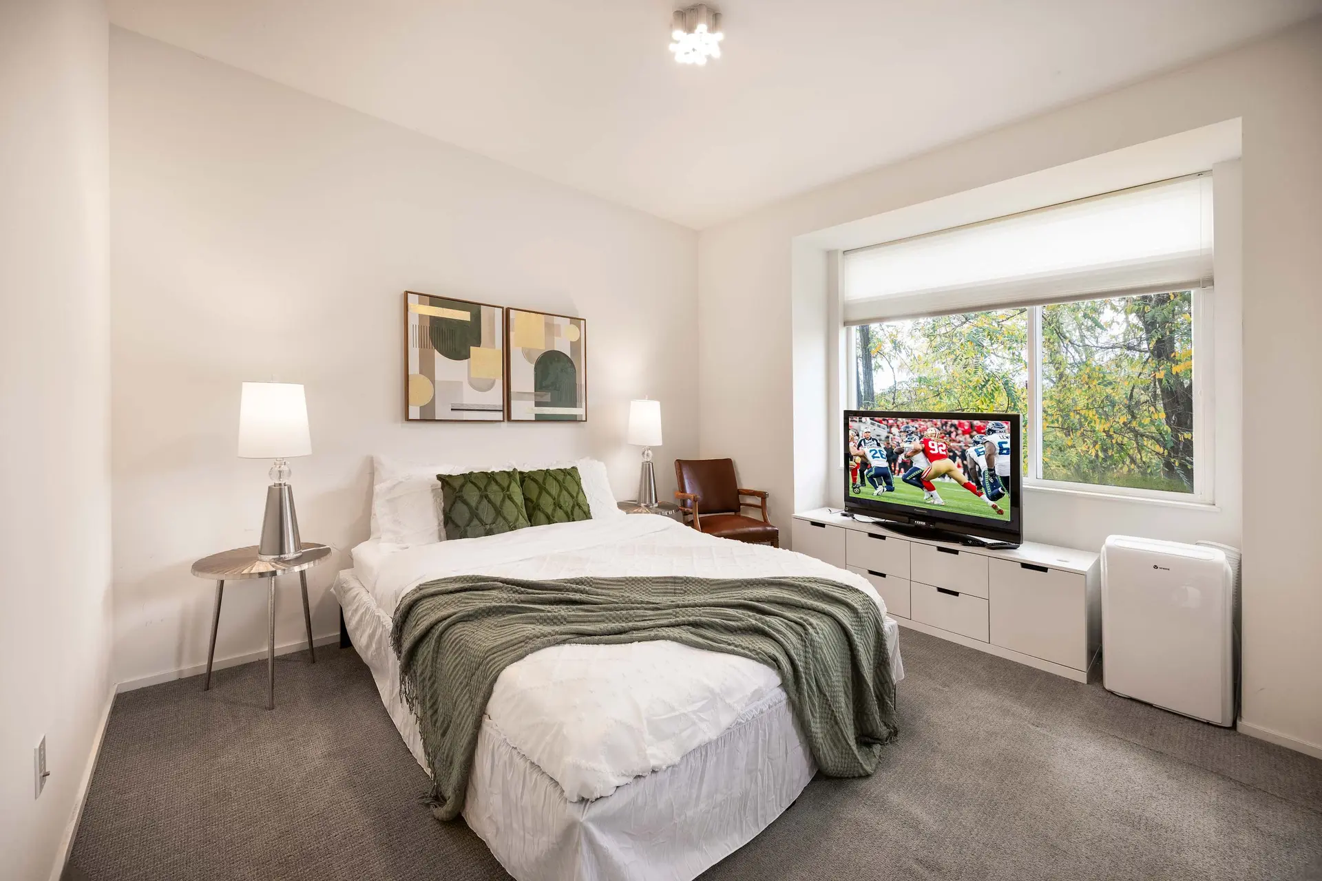 Stylish 3BR Home Near Swedish Hospital & Downtown