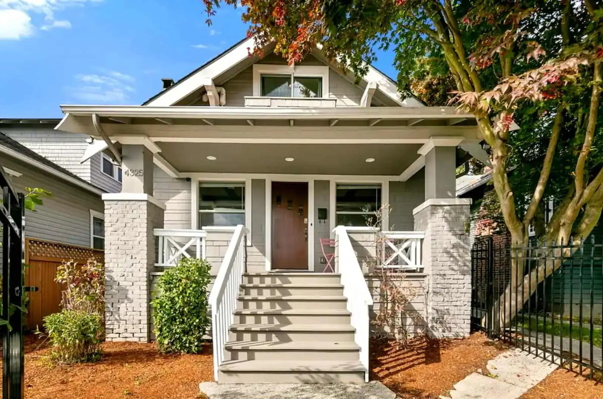 Sunny 3BR Home Near UW & Children Hospital | Gym