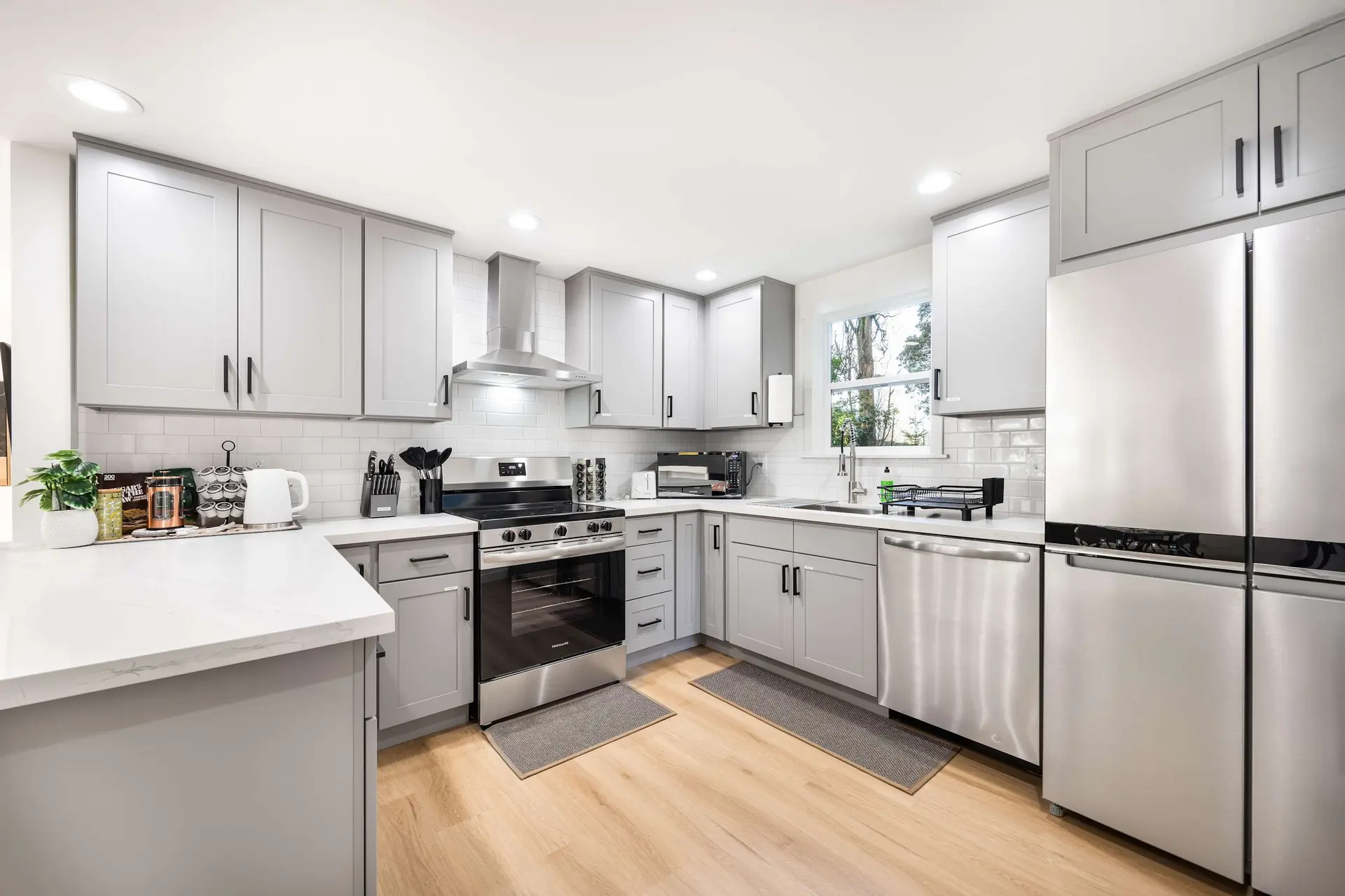 Brand New Modern 4B/2B Rambler by Super Market