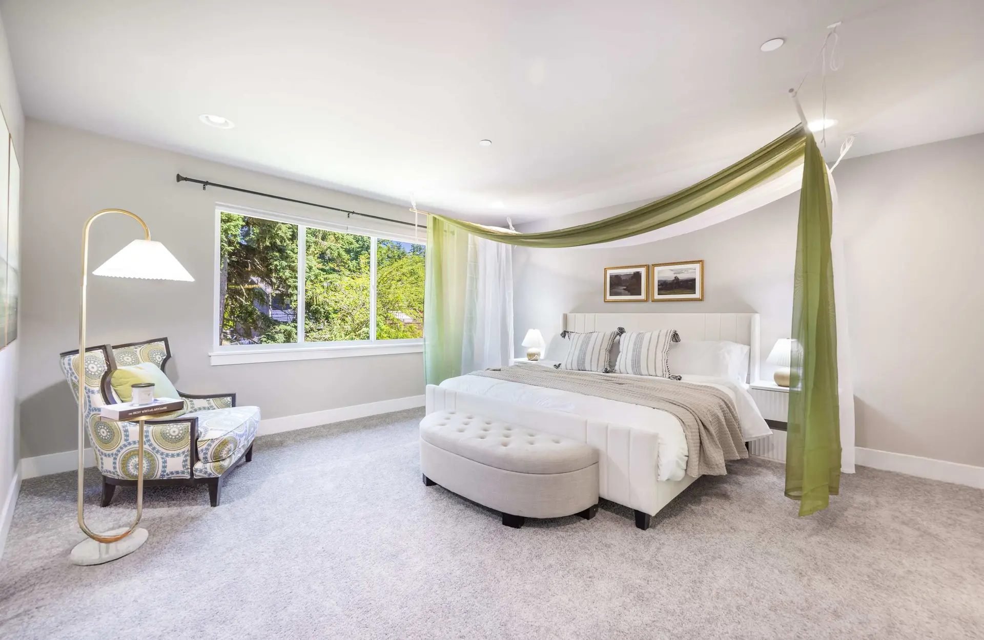 Kirkland Modern 4BR Family Oasis | Kids’ Paradise