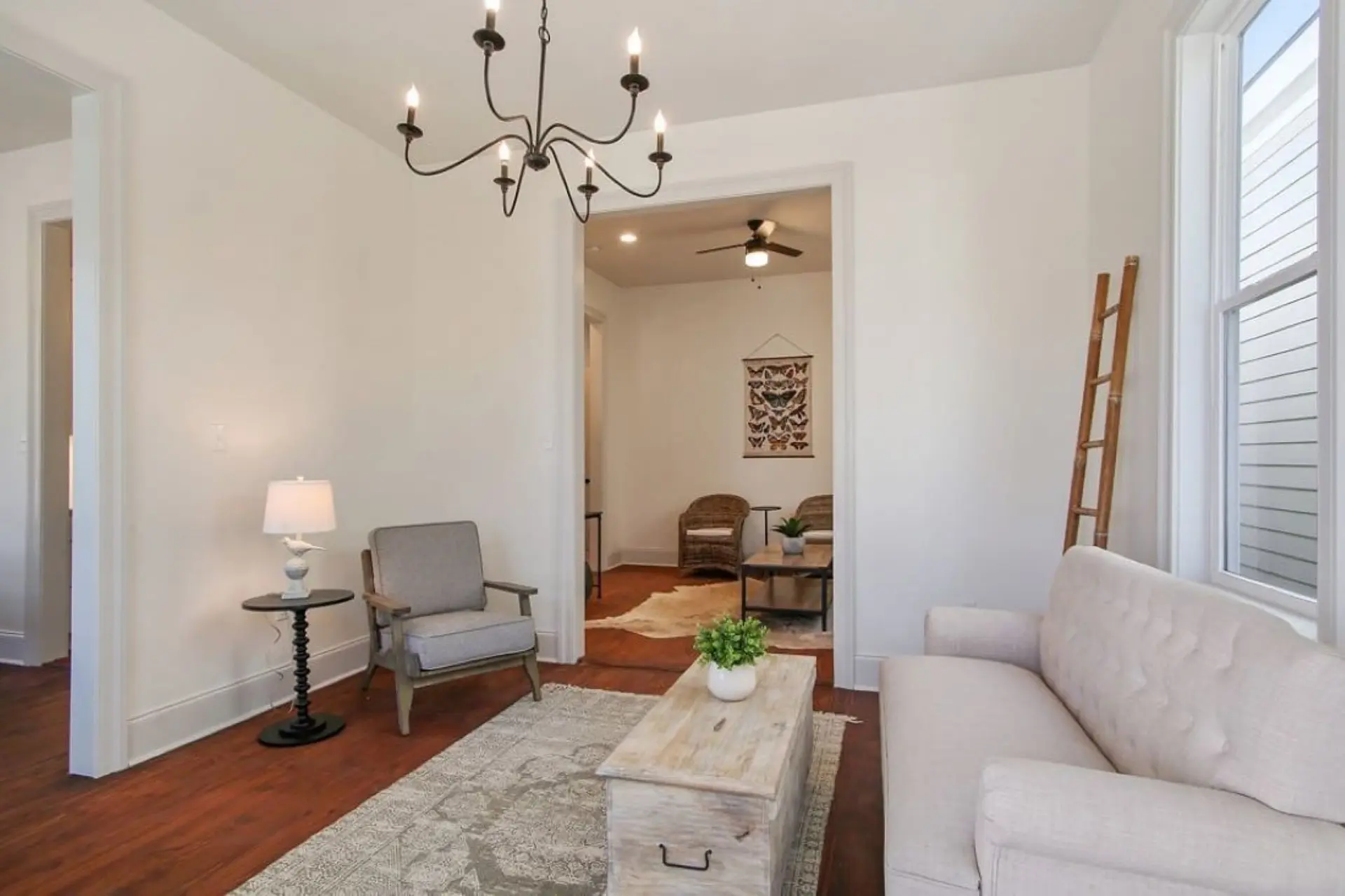 Charming NOLA Villa- Sleeps 8, Pets OK, BBQ