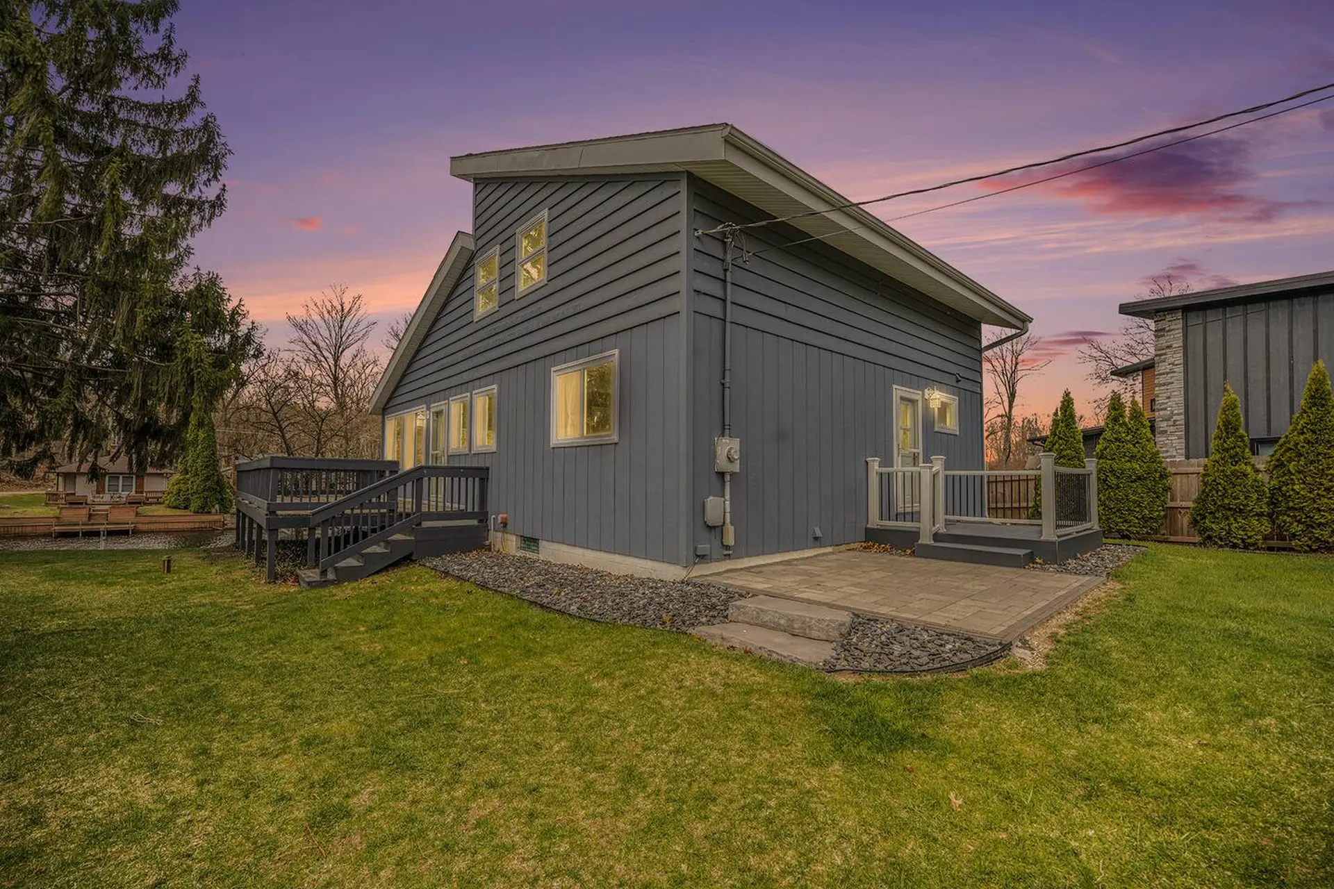 Gravel Lake Getaway