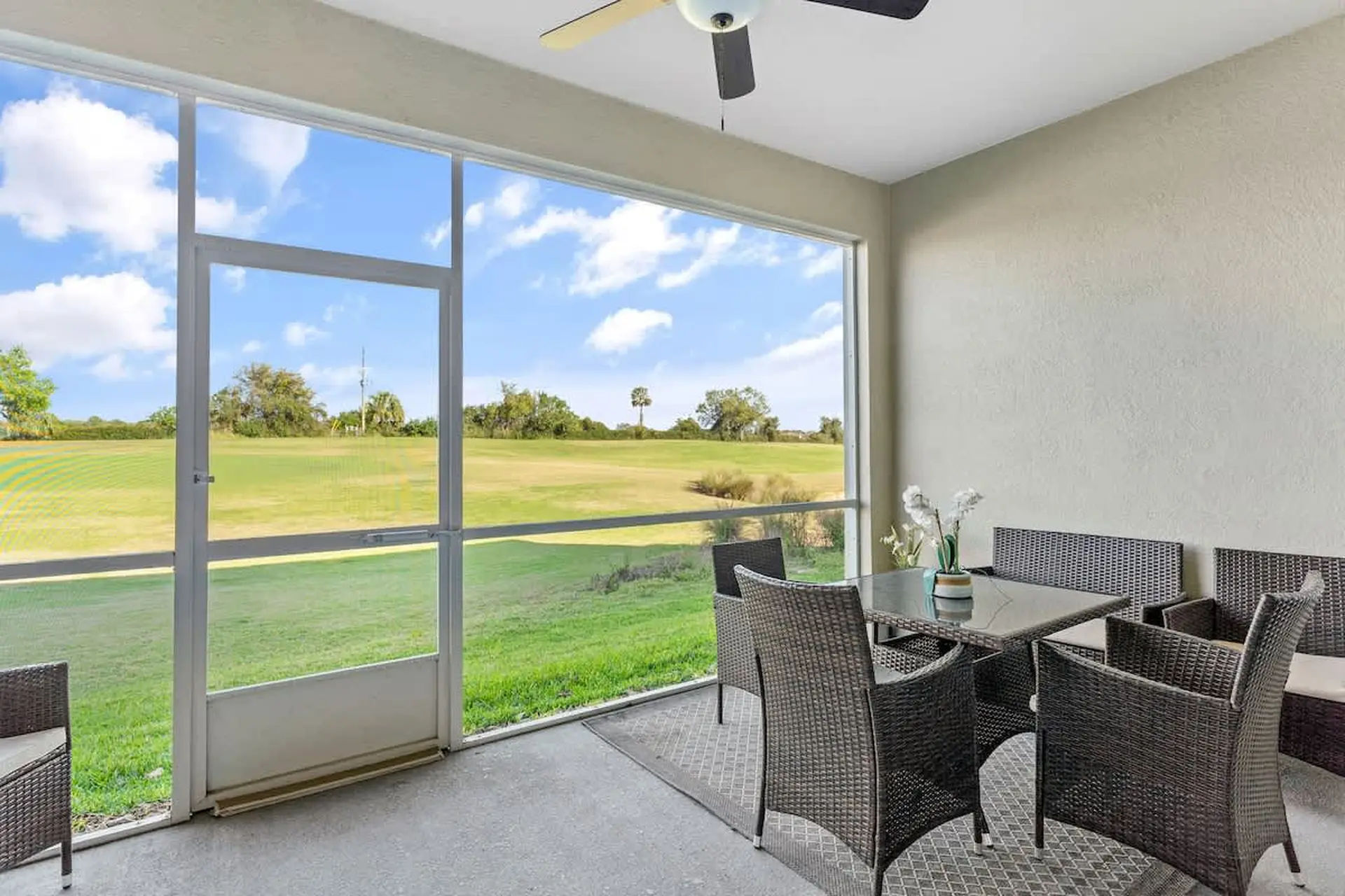 No Stairs 2BR Apartment at Champions Gate