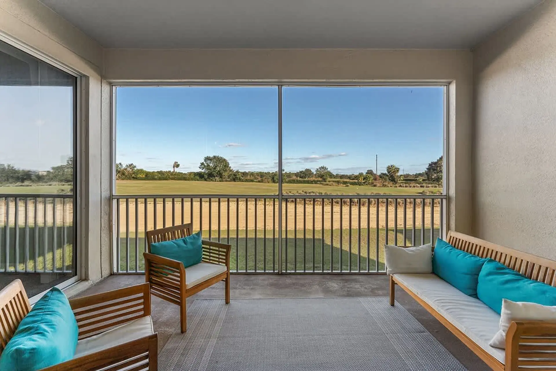 Champions Gate 3BR up to 8 People