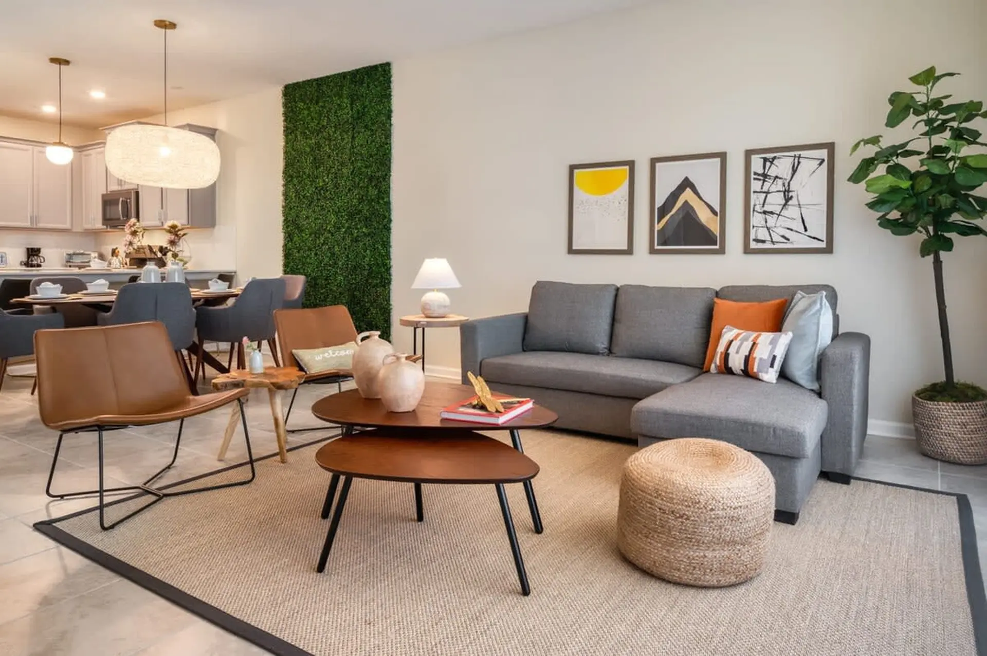 Chic 3BR Modern Condo, Spacious & Mickey-Themed