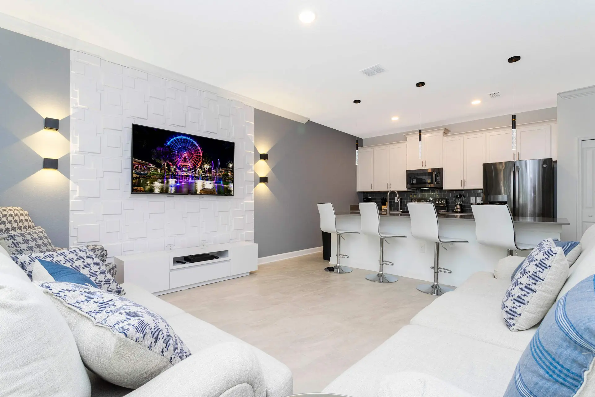 Disney Getaway, Prime Location, Themed Rooms