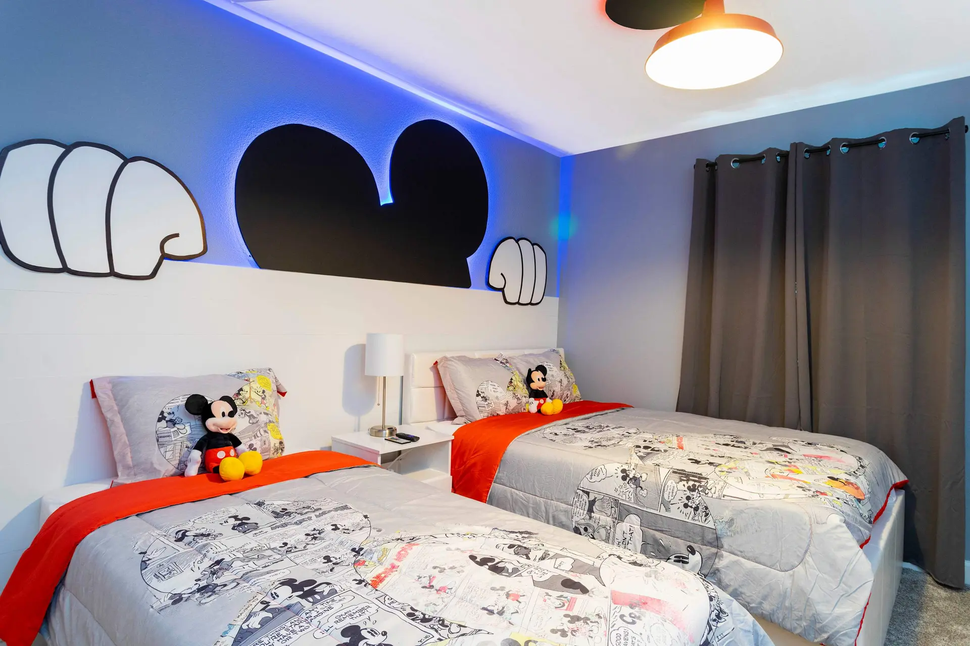 Disney Getaway, Prime Location, Themed Rooms