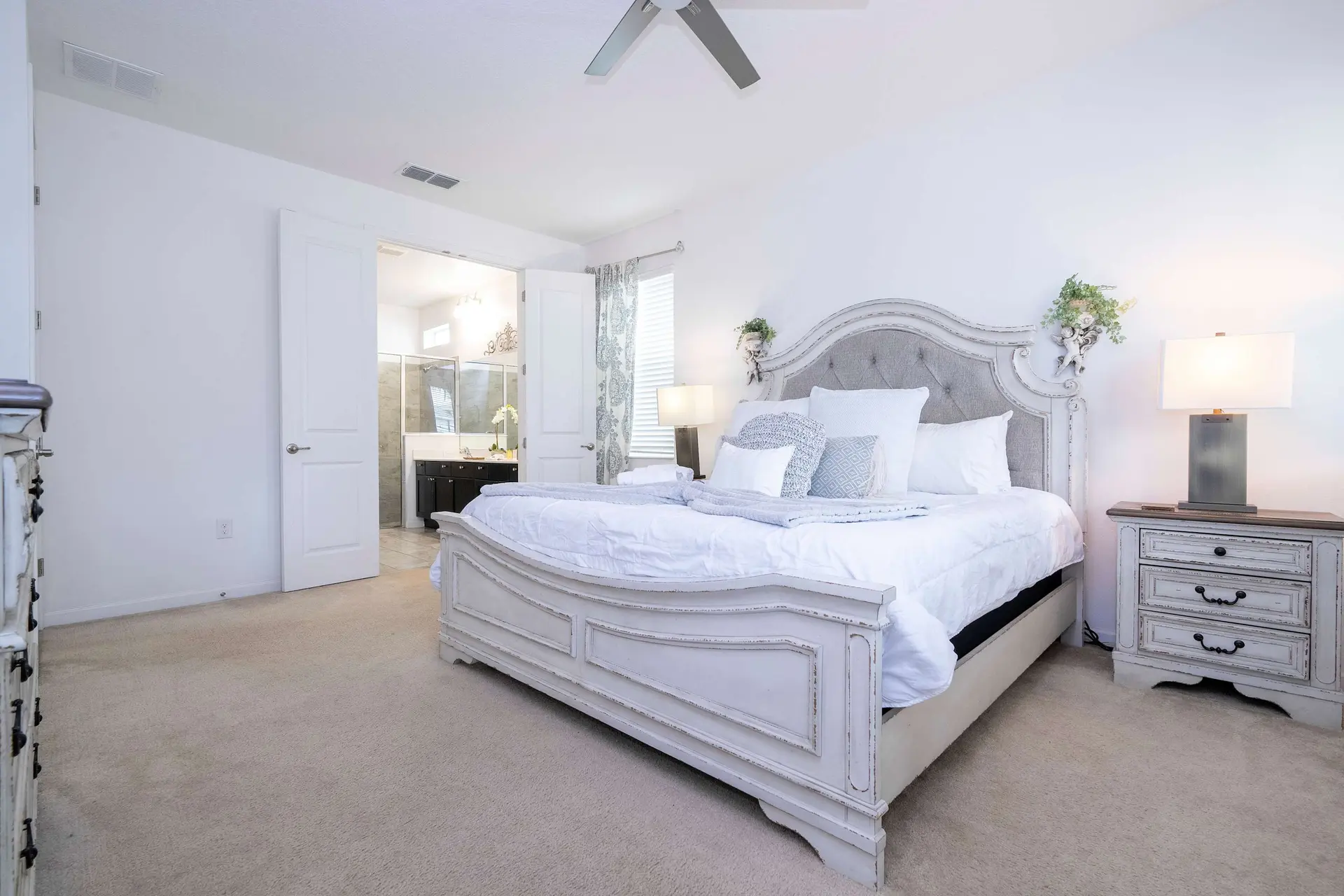 Spacious 6-Bedroom Retreat Near Disney parks