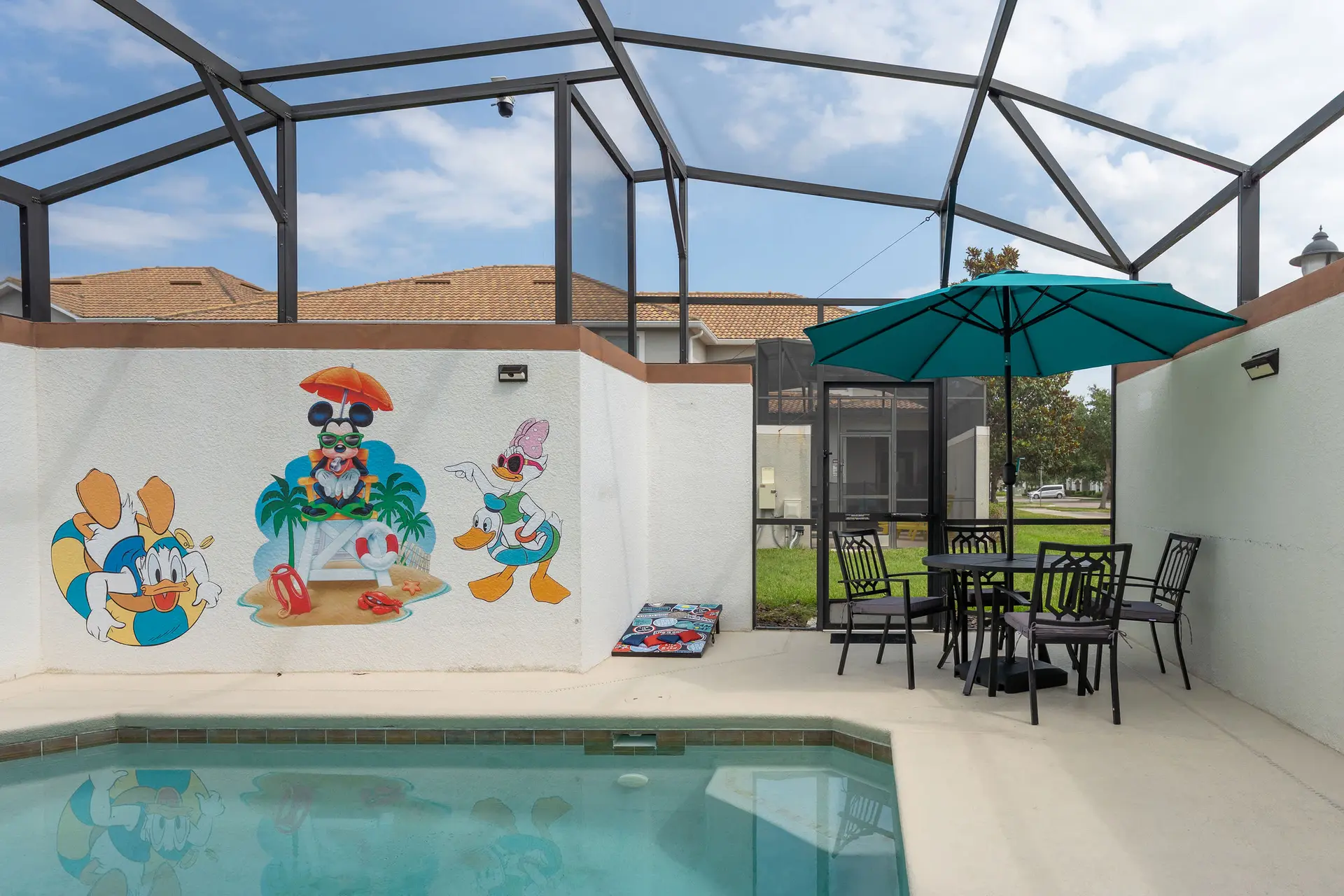 Luxe 5BR, Pool and Themed Beds
