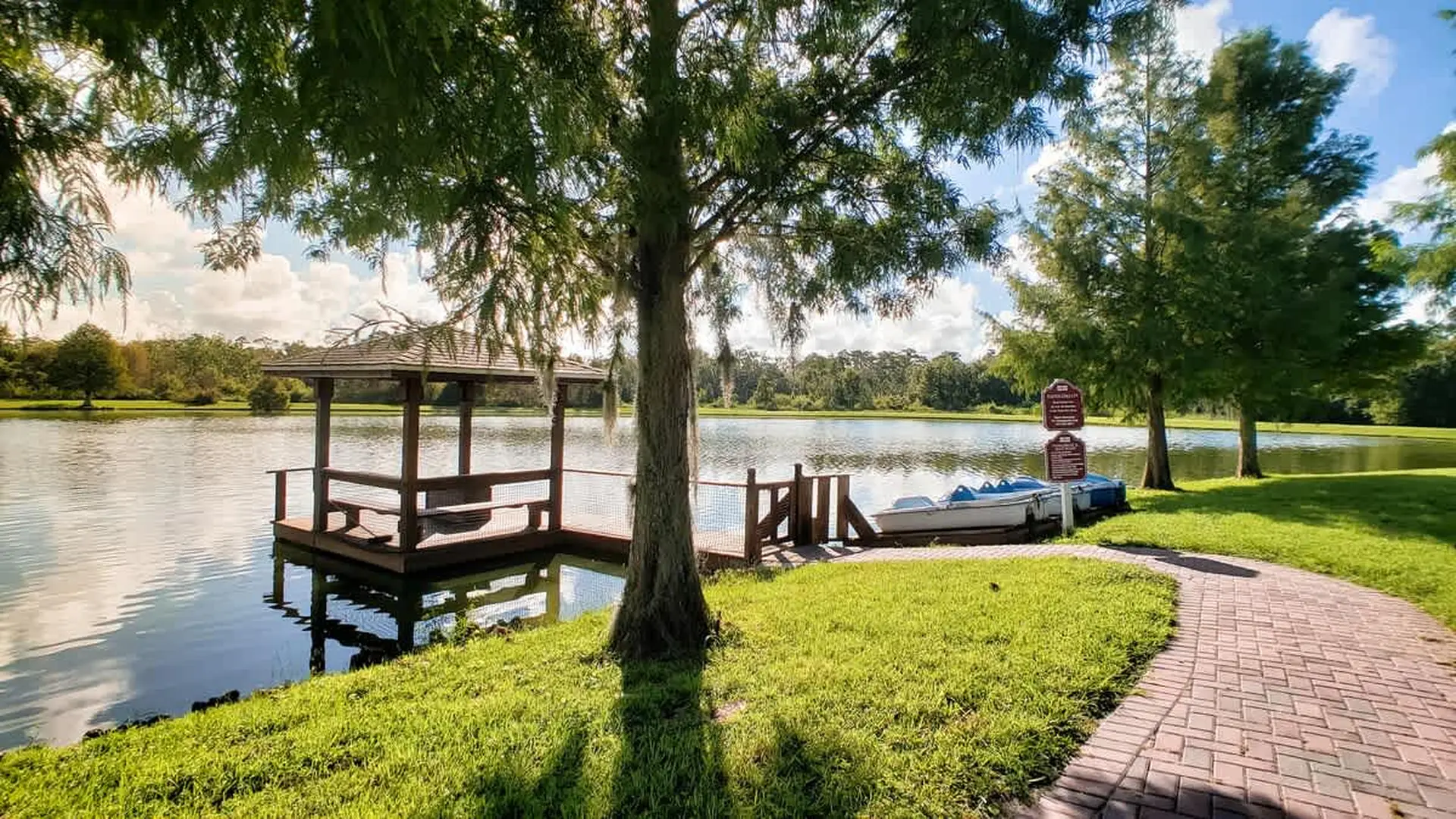 Relaxing 3BR Haven for 8 at Seven Dwarfs