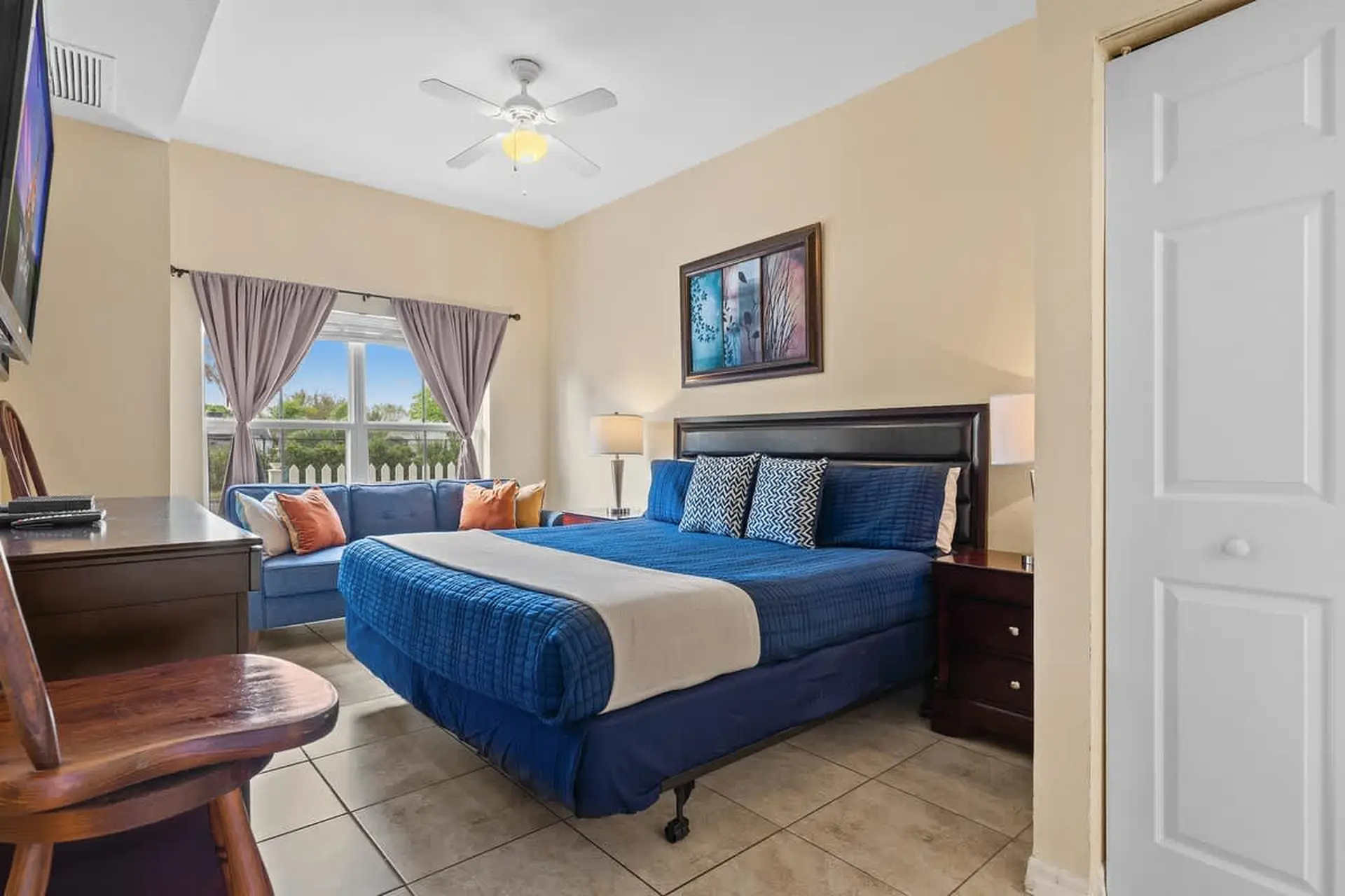 Relaxing 3BR Haven for 8 at Seven Dwarfs