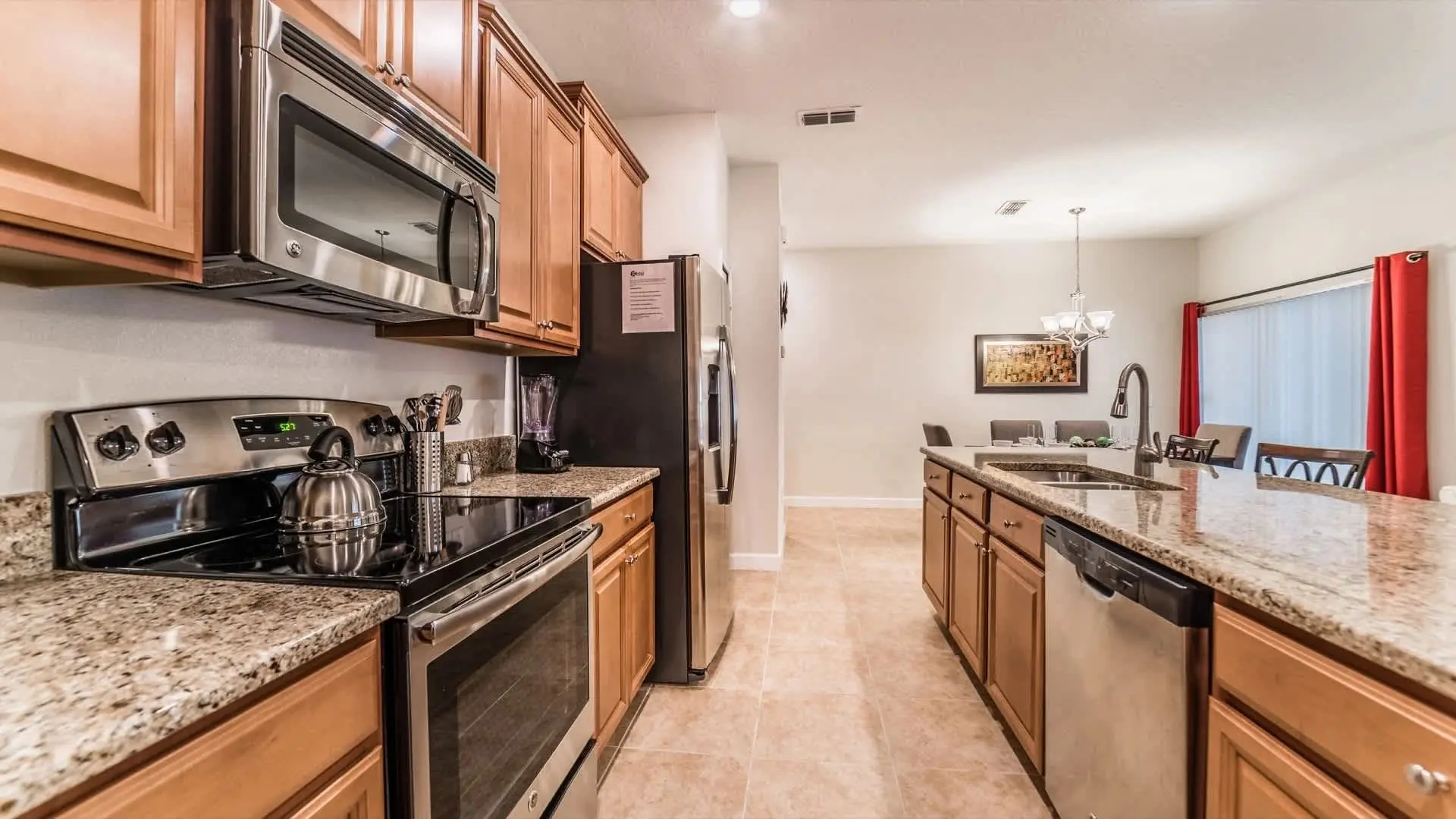 Home 4Bed in Storey Lake with Private Pool