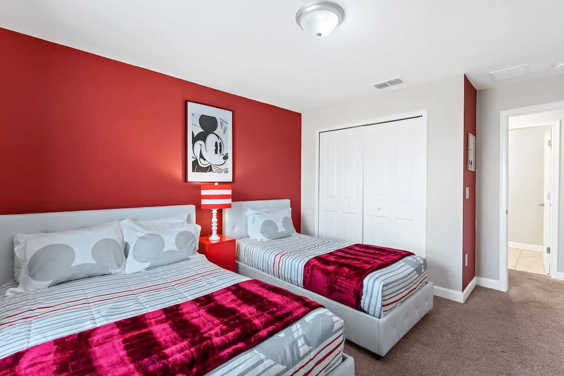 Amazing Resort Near Disney 4BR Townhome