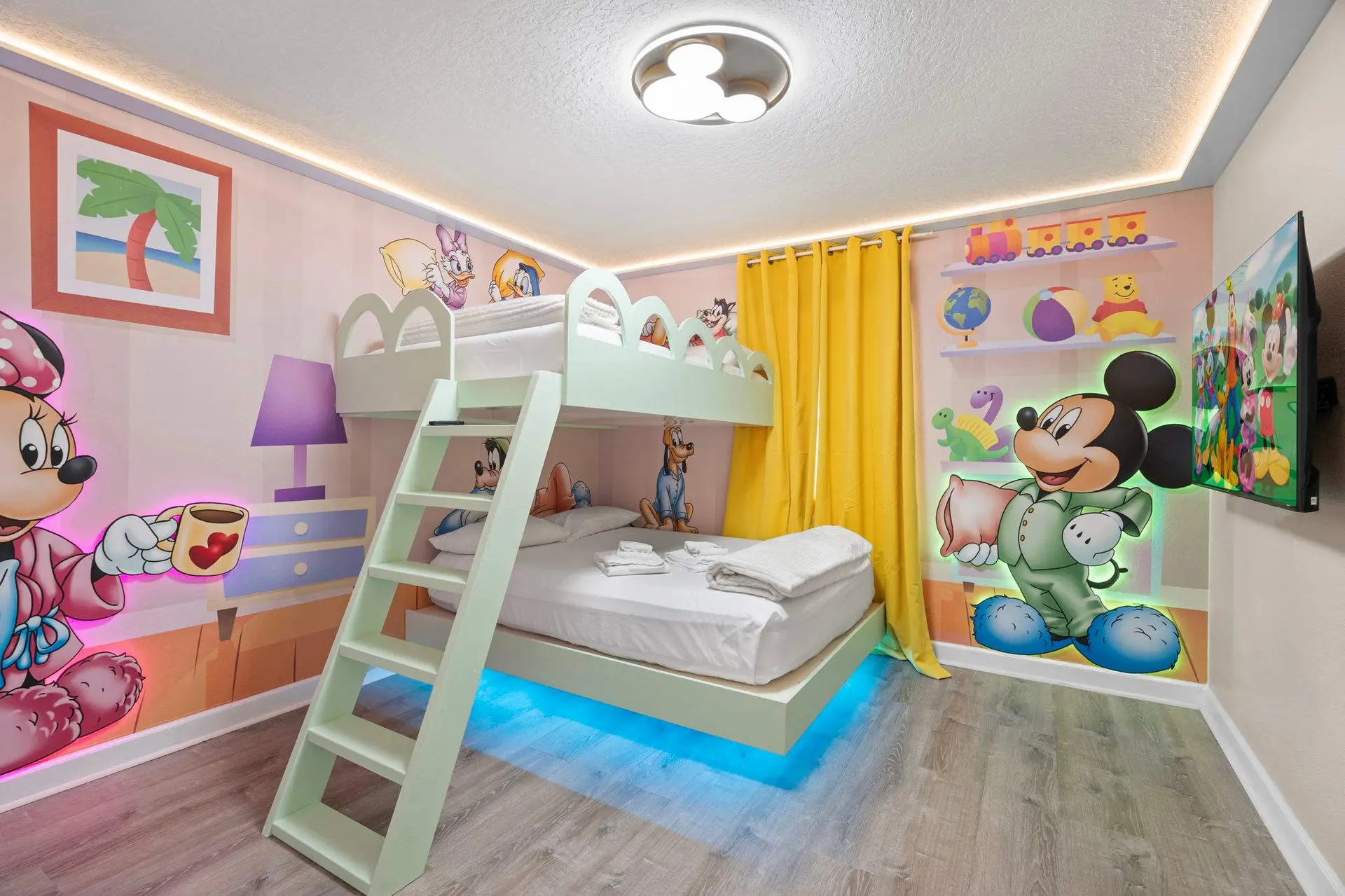 Magical Retreat Near Disney, Private Pool