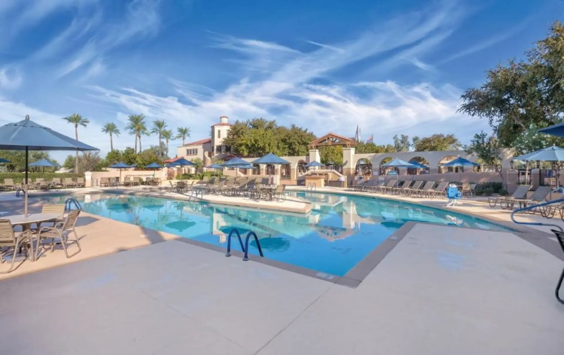 Beautiful Hotel in Legacy Golf Resort - 1BD Sleeps 4