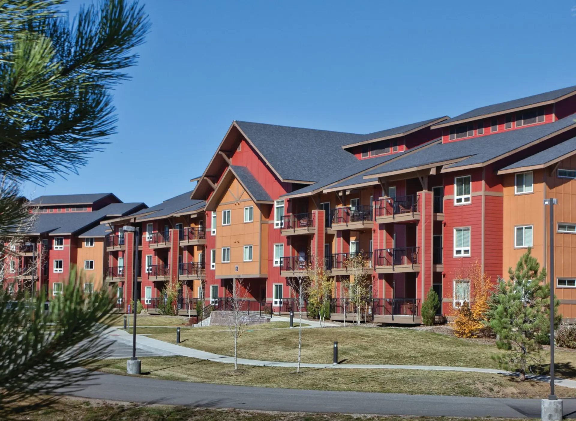 Beautiful Resort in Steamboat Springs 2BD  at World Class Skiing and famed Champagne Powder