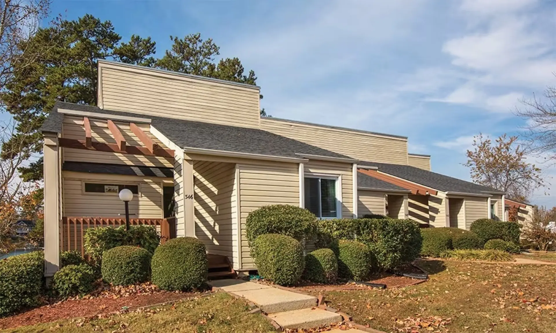 Beautiful Hotel in Villas at Fairfield 2BD at Lakeview Parkway