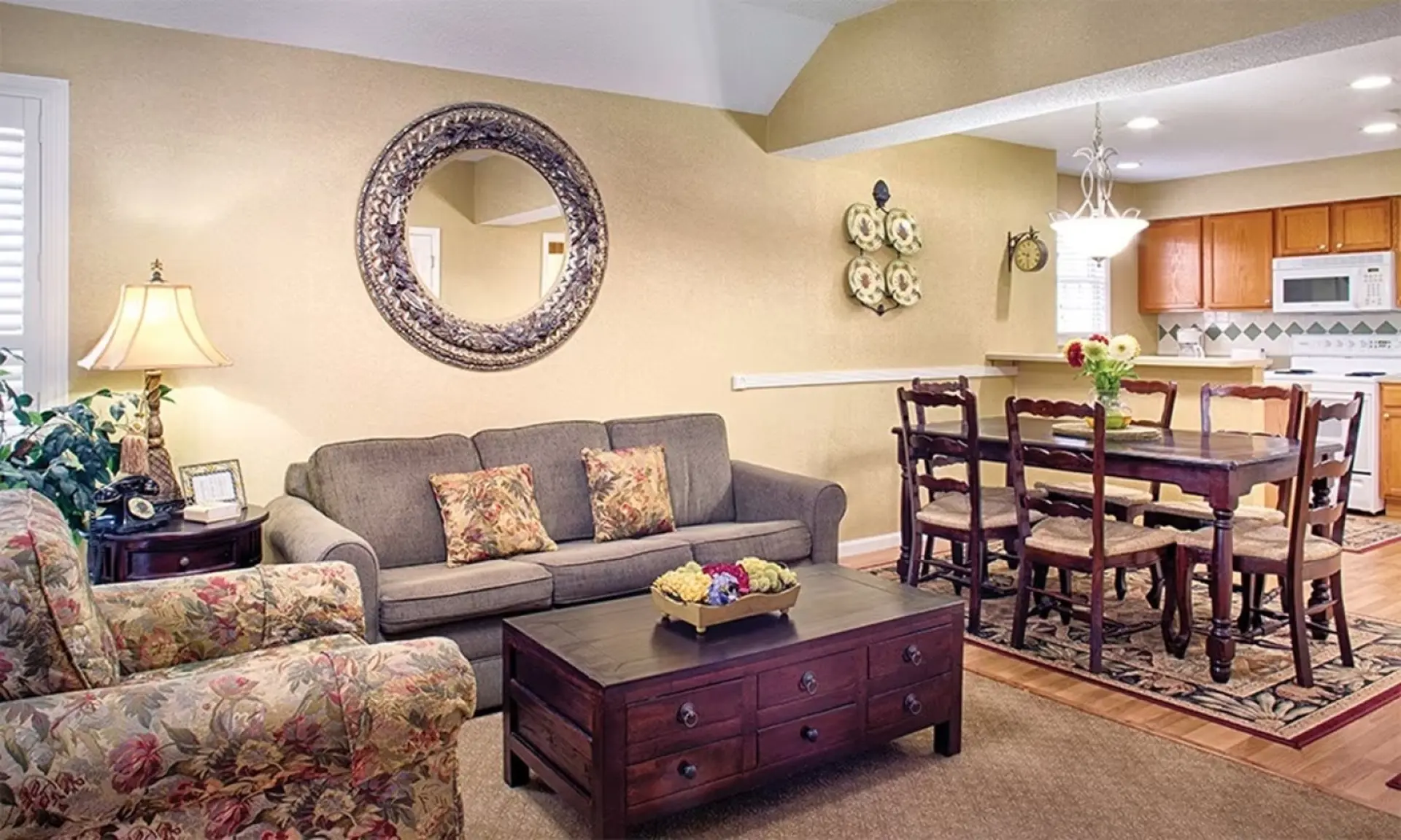 Beautiful Hotel in Villas at Fairfield 2BD at Lakeview Parkway