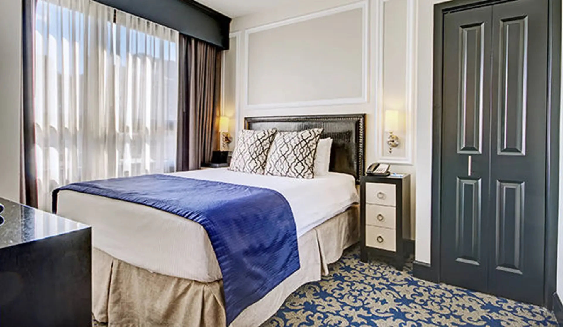 Beautiful Hotel in Canterbury - 1BD Sleeps up to 4