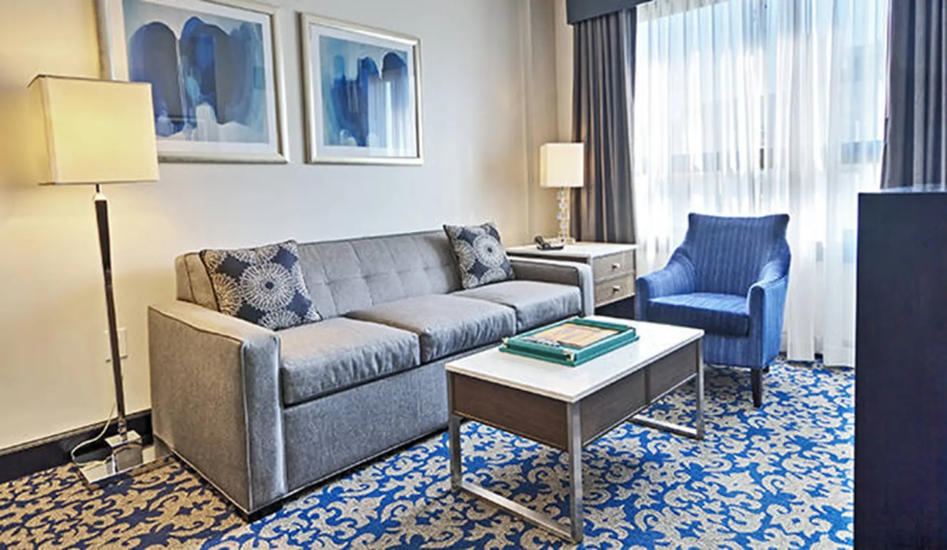 Beautiful Hotel in Canterbury - 1BD Sleeps up to 4