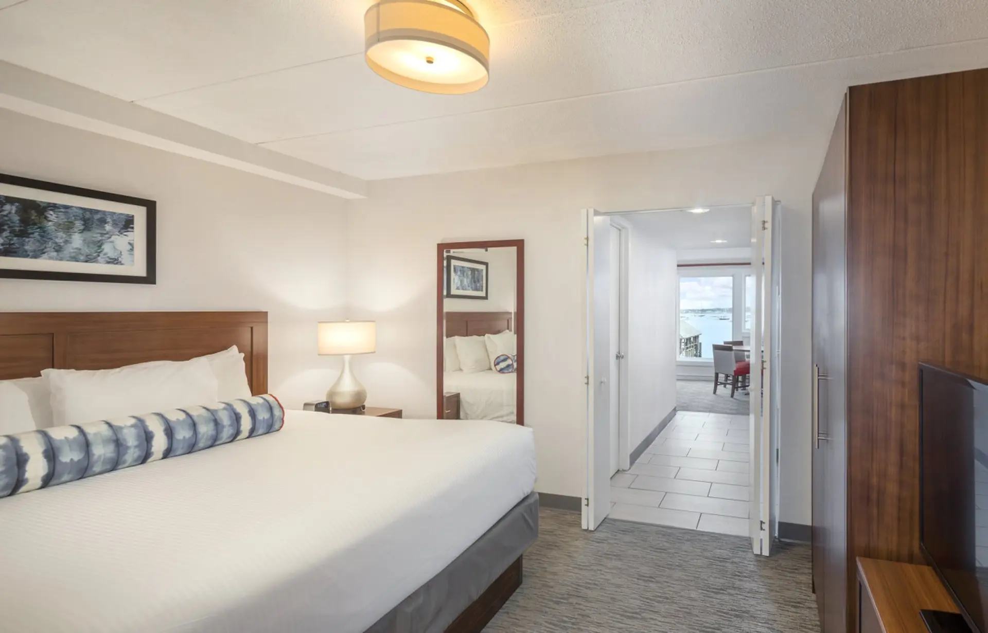 Beautiful Resort in Inn on the Harbor 1BD near The Cliff Walk