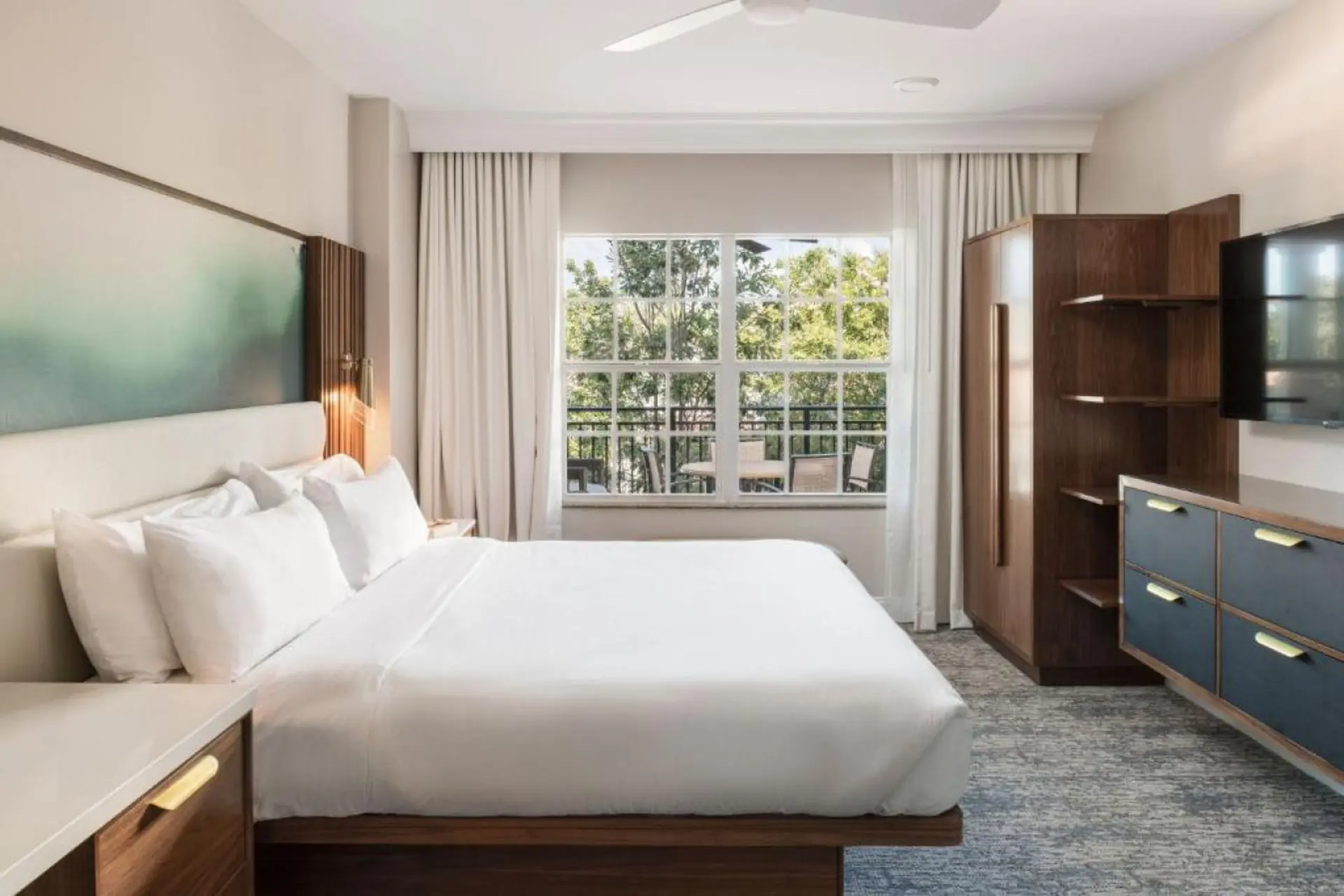 Marriott Lakeshore Reserve 1BD villa sleeps 4