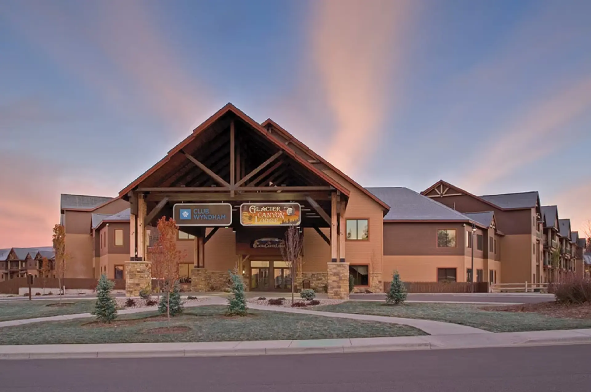 Beautiful Resort in Glacier Canyon 1BD Deluxe near Circus World