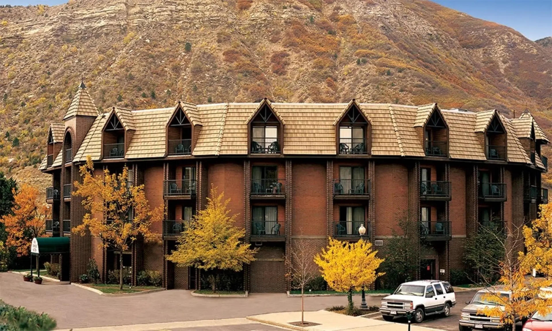 Beautiful Hotel in Durango 1BD near Durango & Silverton Narrow Gauge