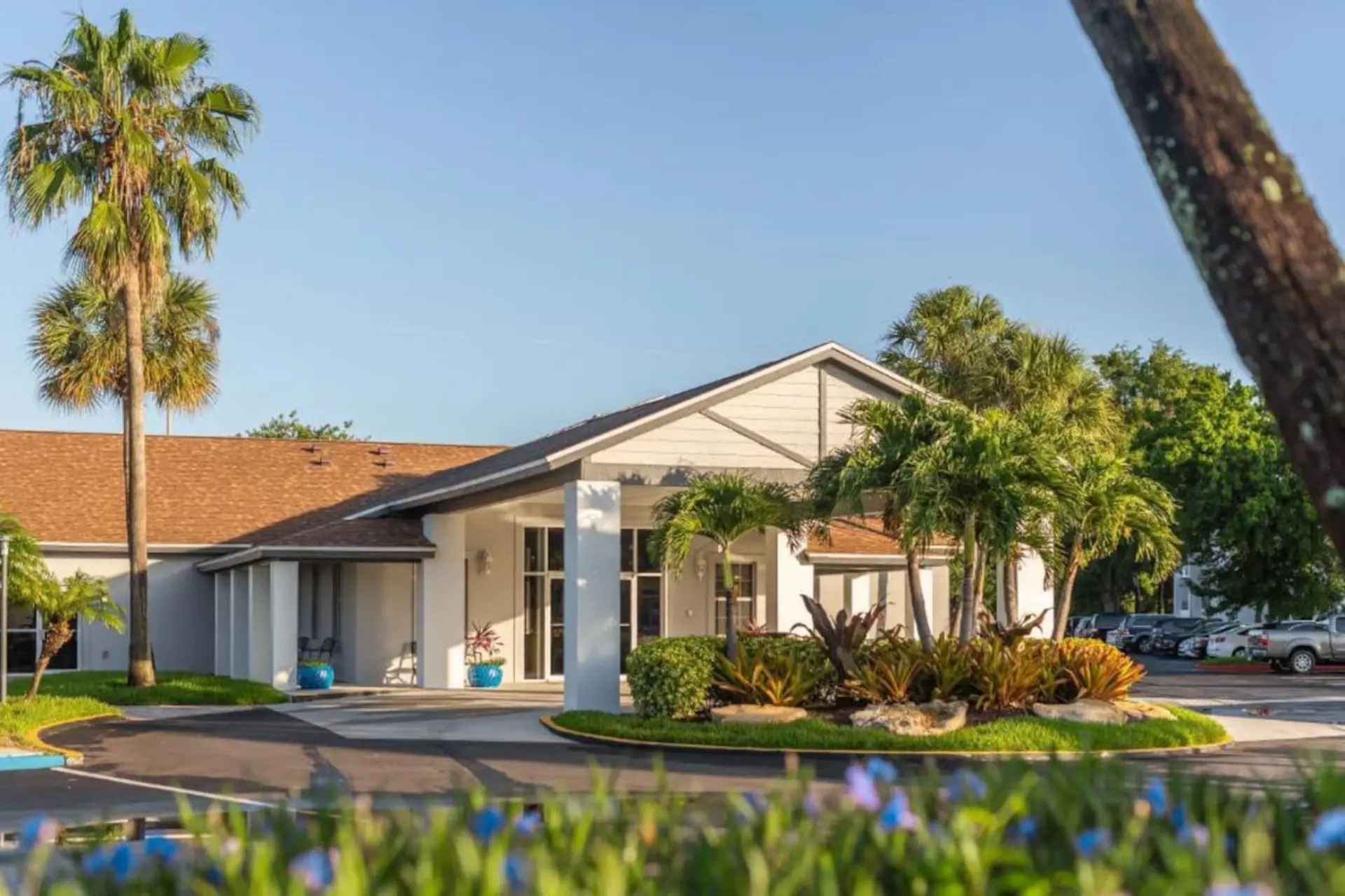 Diamond - Orbit One Vacation Villas- 2BD