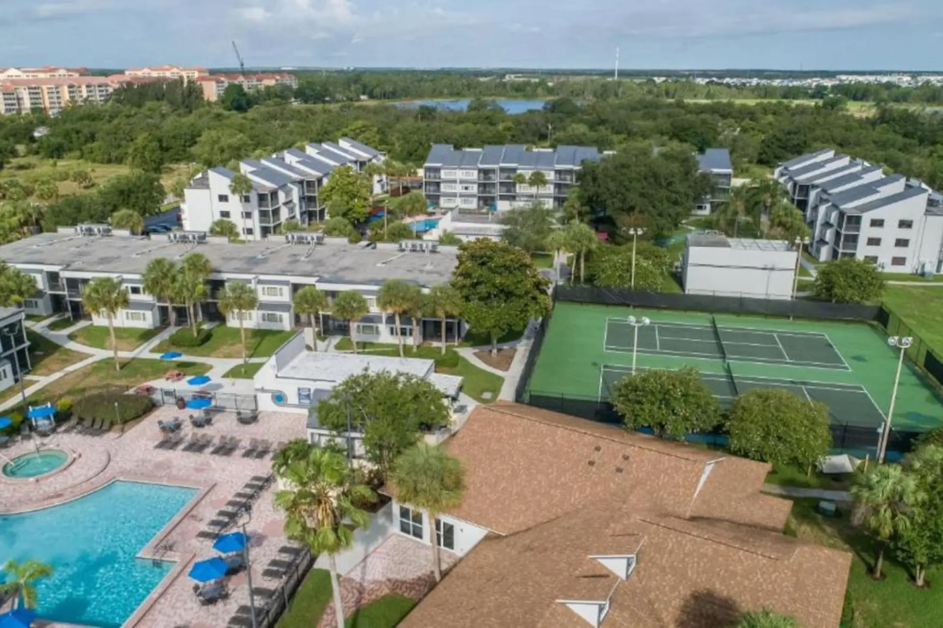 Diamond - Orbit One Vacation Villas- 2BD
