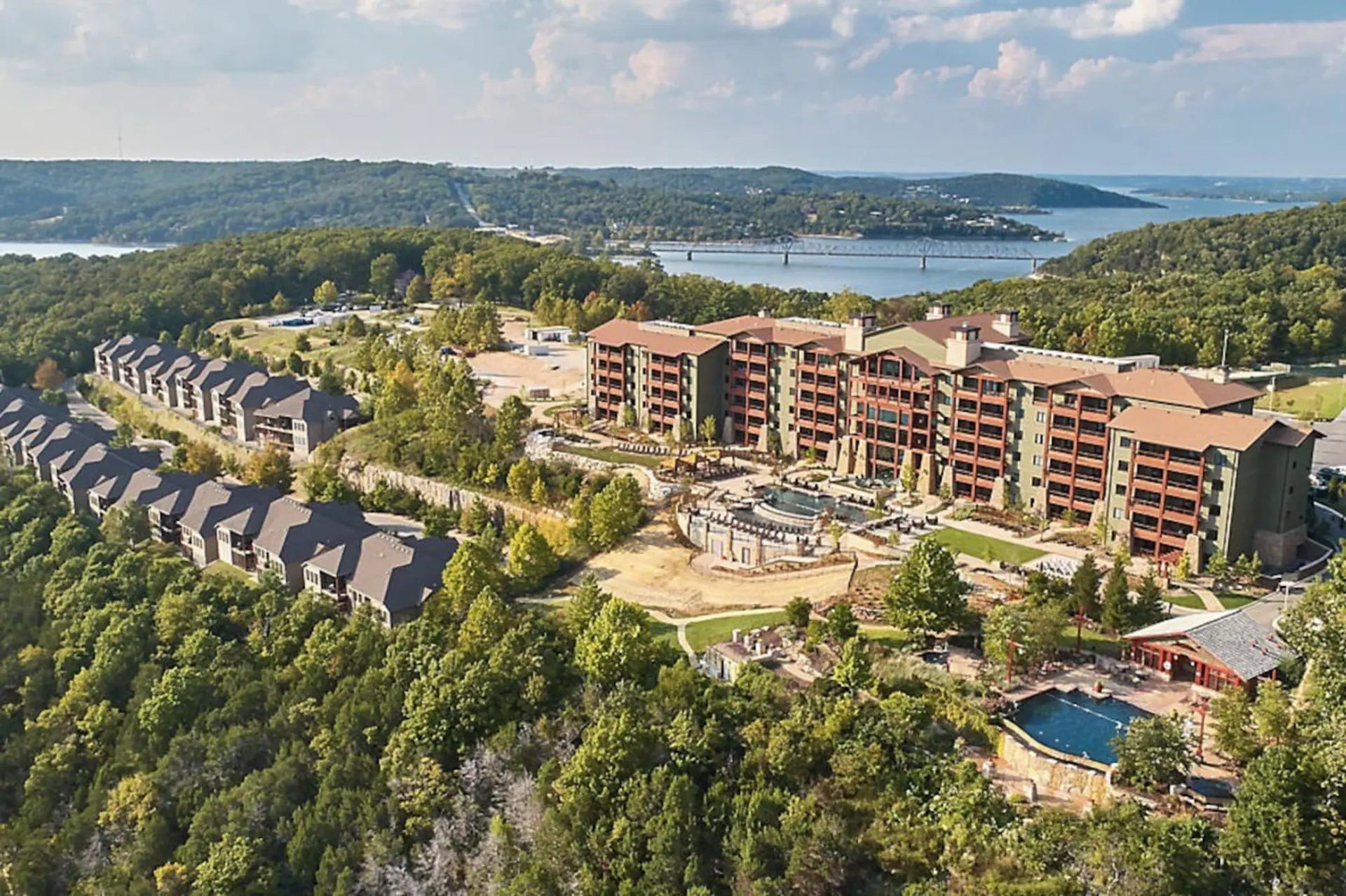 Enjoy the views of Table Rock Lake in this 2BD