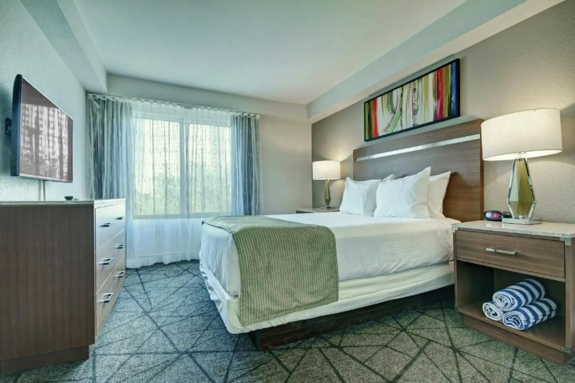 Beautiful Hotel in Desert Rose Resort - 2BD Sleeps