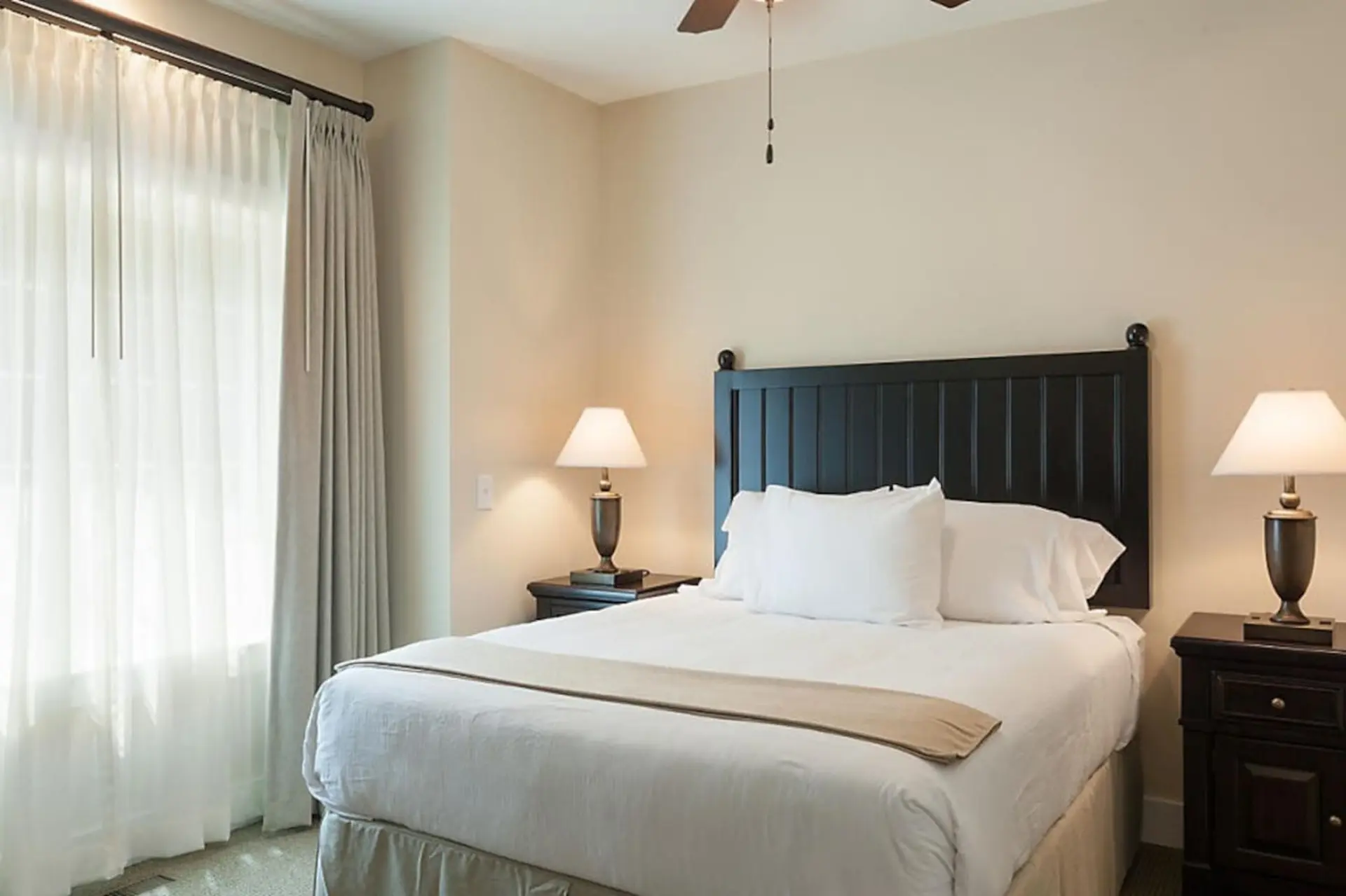 Enjoy the Blue Ridge Mountains in this 2BD condo