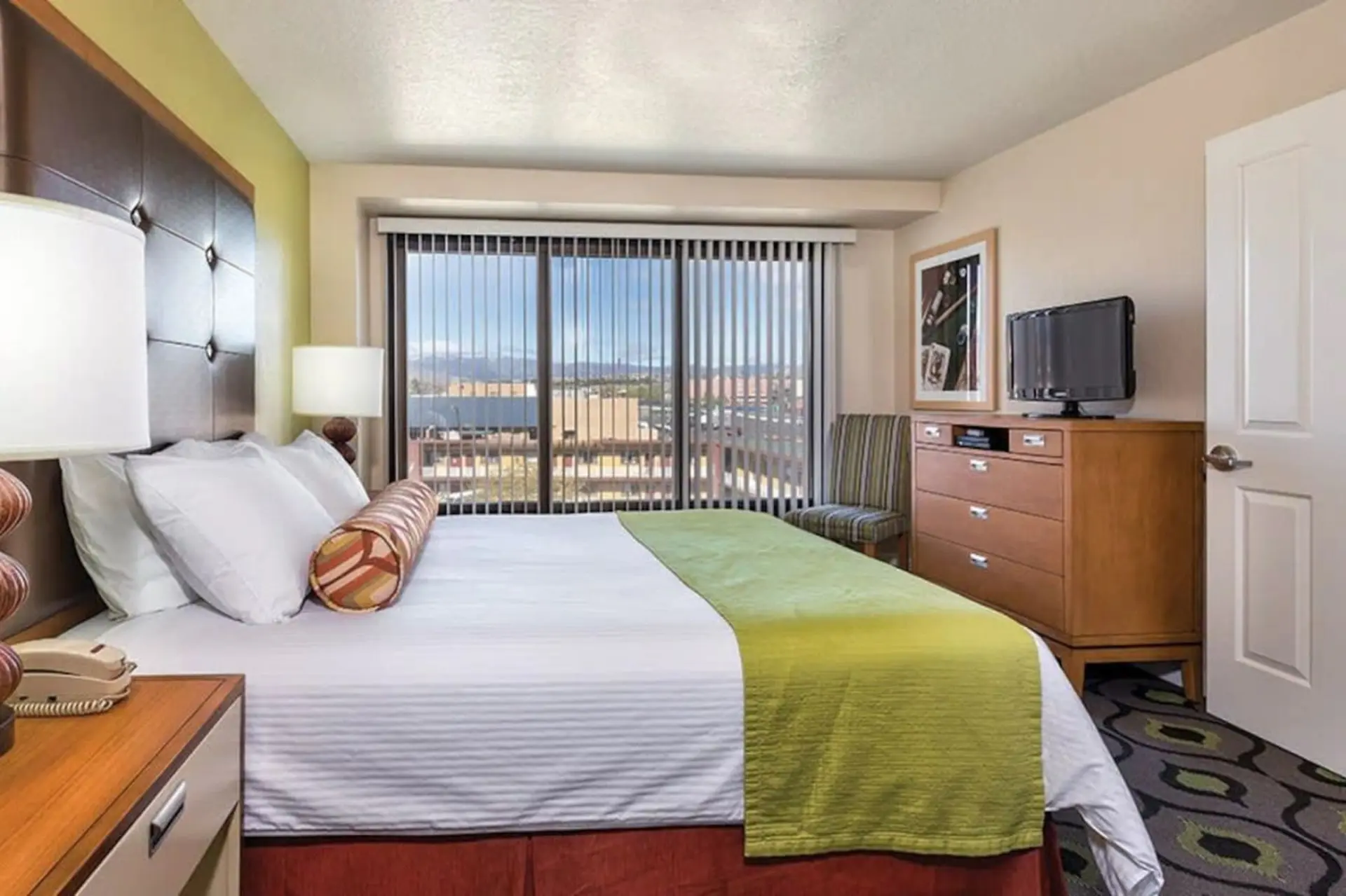Enjoy all Reno has to offer in this 2BD resort.