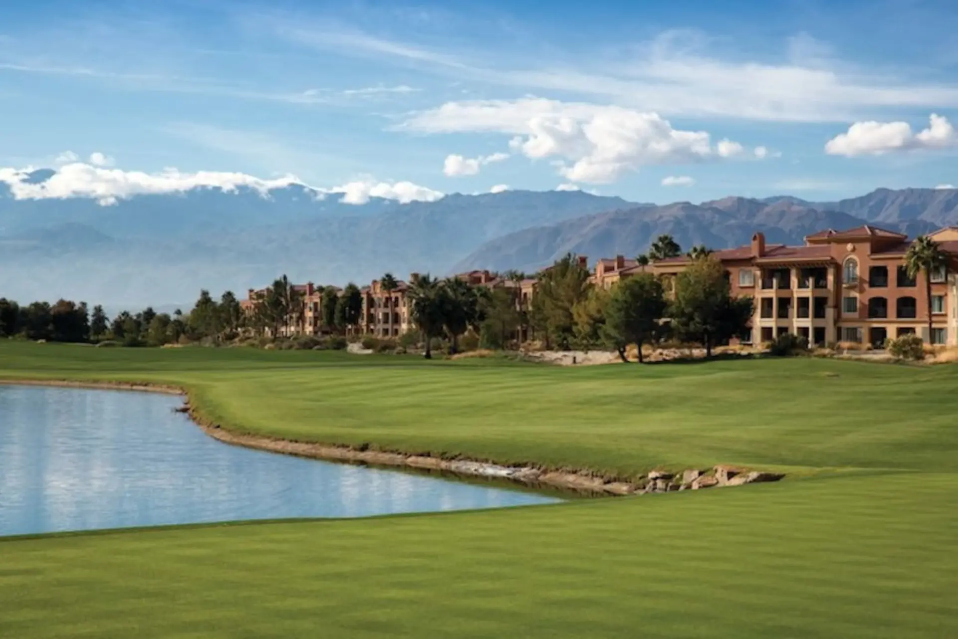 Marriott's Shadow Ridge Enclaves Luxury Guest Room