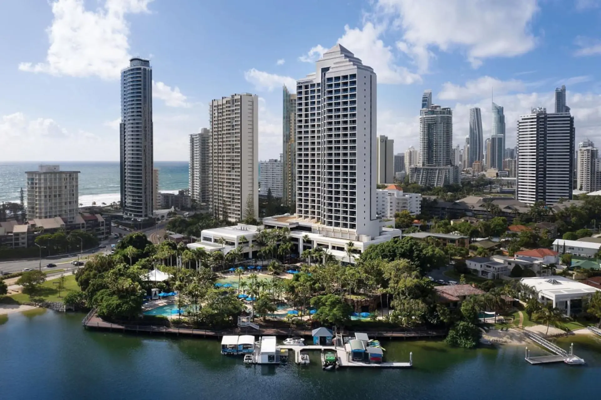 Marriott Club at Surfers Paradise - 2BD Sleeps 7