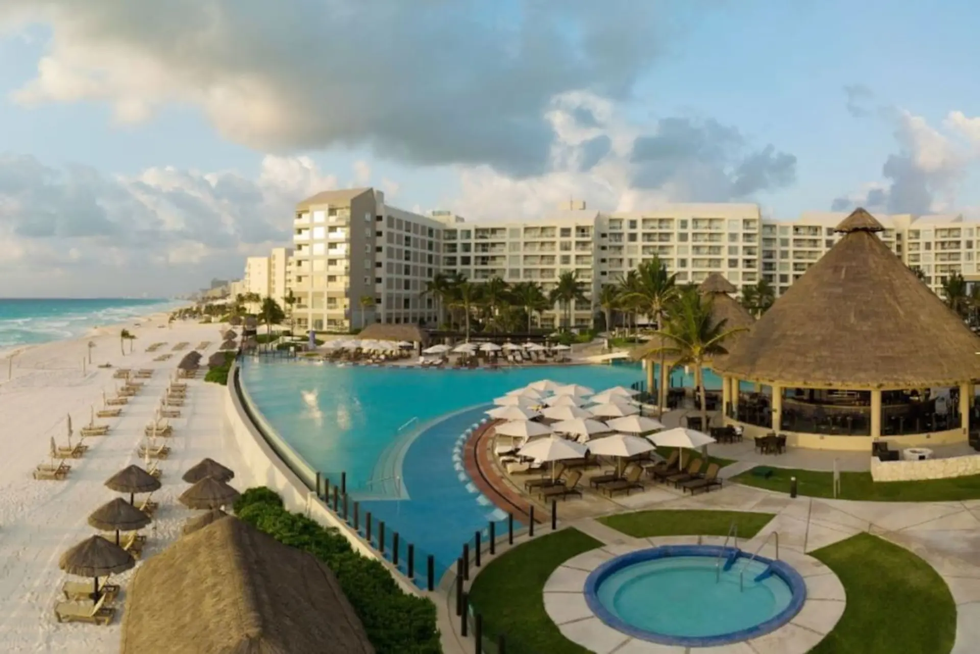 Enjoy the Cancun area with the family