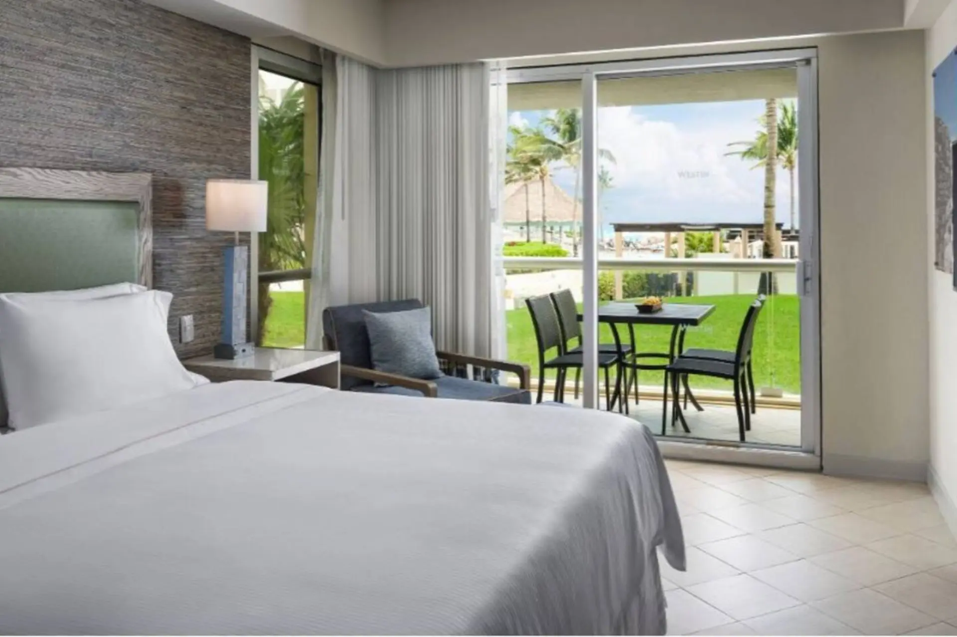 Enjoy the Cancun area with the family