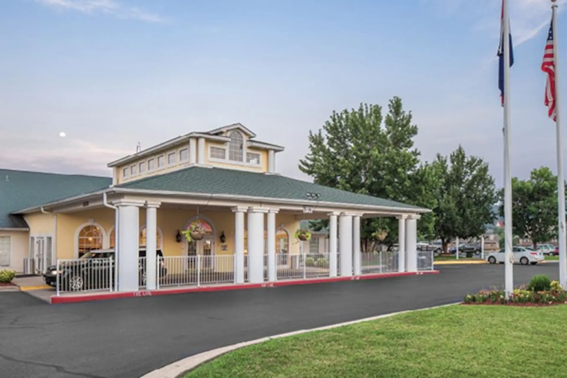 Diamond - The Suites at Fall Creek - 1BD