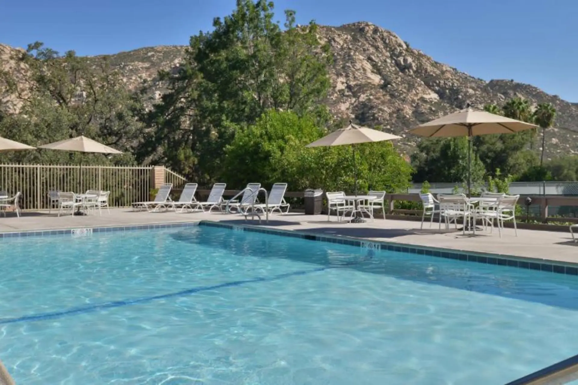 Diamond - Riviera Oaks Resort & Racquet Club - 2BD