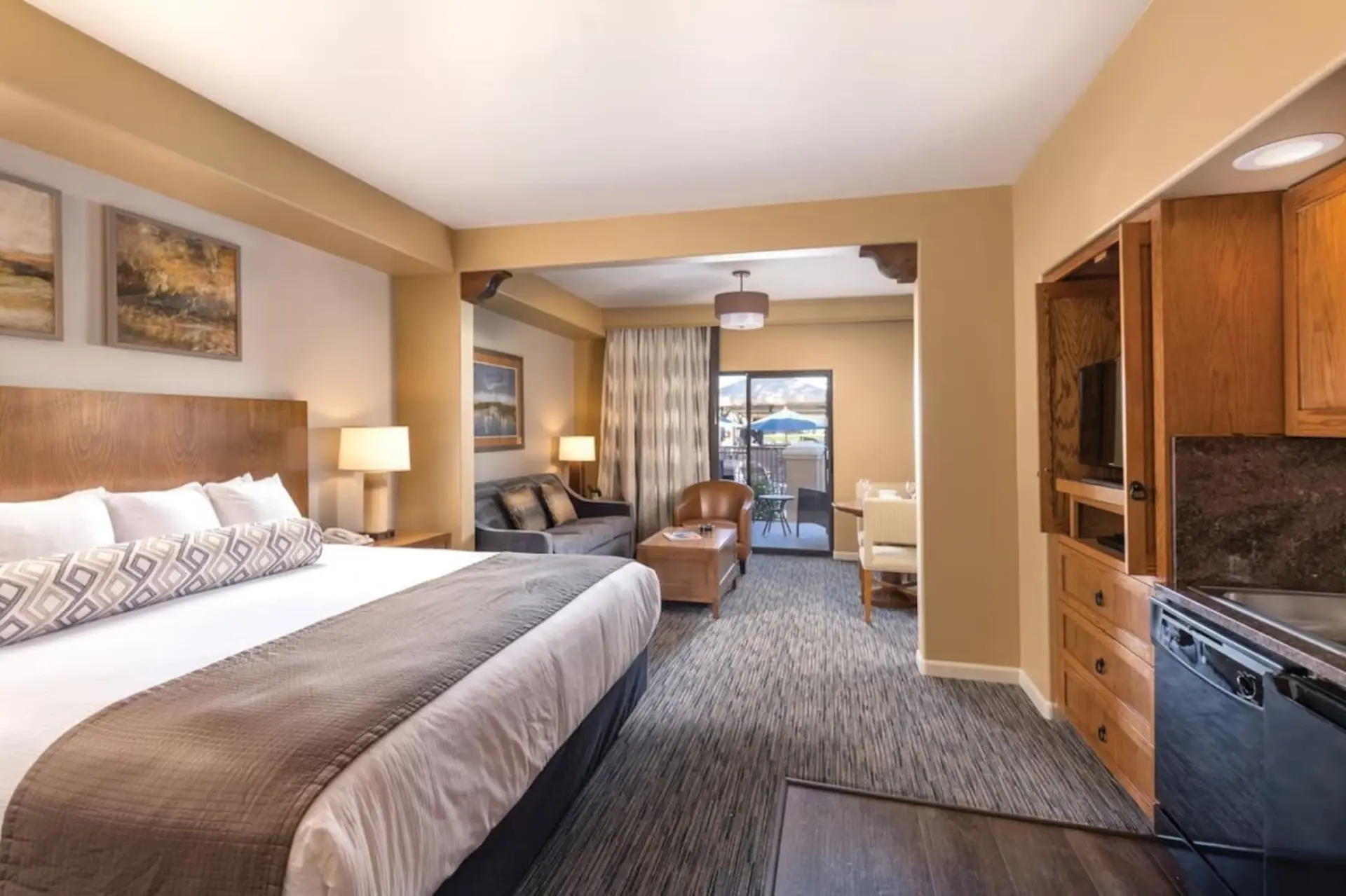 Beautiful Hotel in Legacy Golf Resort - Studio Sleeps up to 4