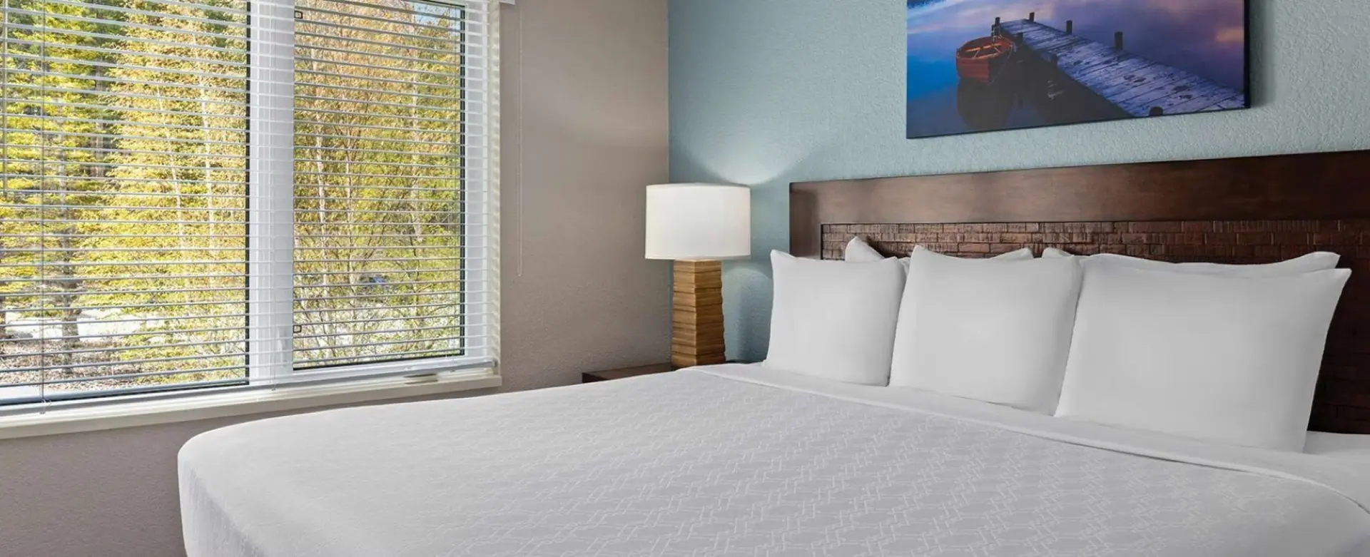 2 Bd Worldmark Canmore Banff Condo