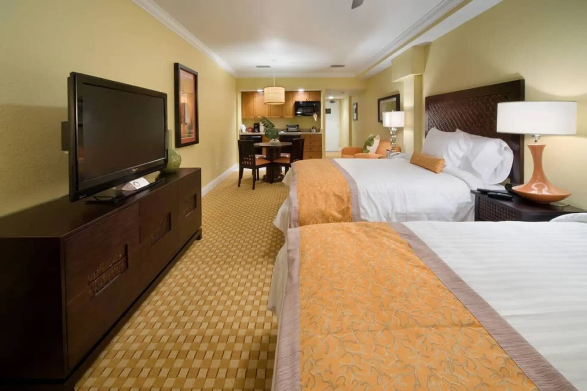 Studio Apt in Orlando resort onsite: pools, golf