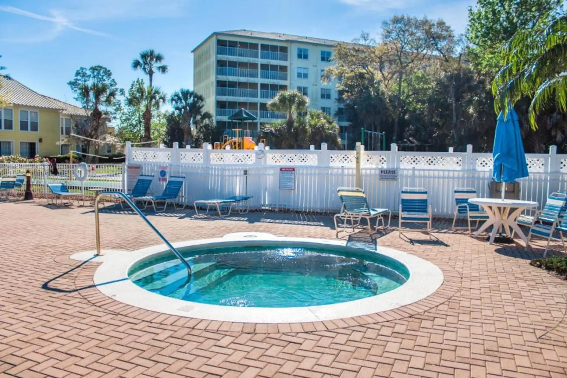 Diamond - Barefoot'n Resort 1BD