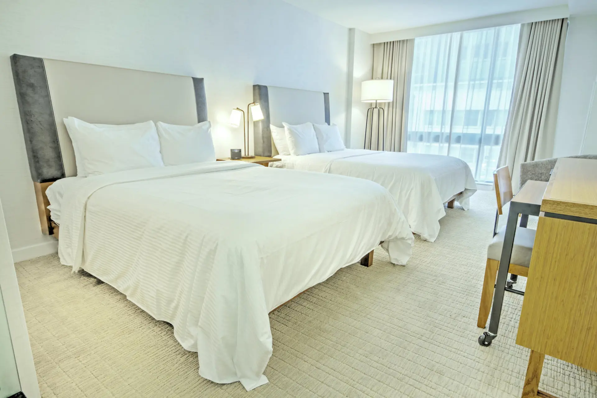 Beautiful Resort in Midtown 45 - Deluxe 1BD